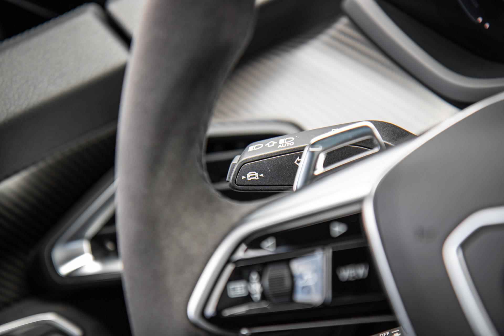 Audi e-tron GT 476pk | Head-up Display | Luchtvering | B&O | Vierwielbesturing | Sportstoelen plus | Panoramadak - 25/50