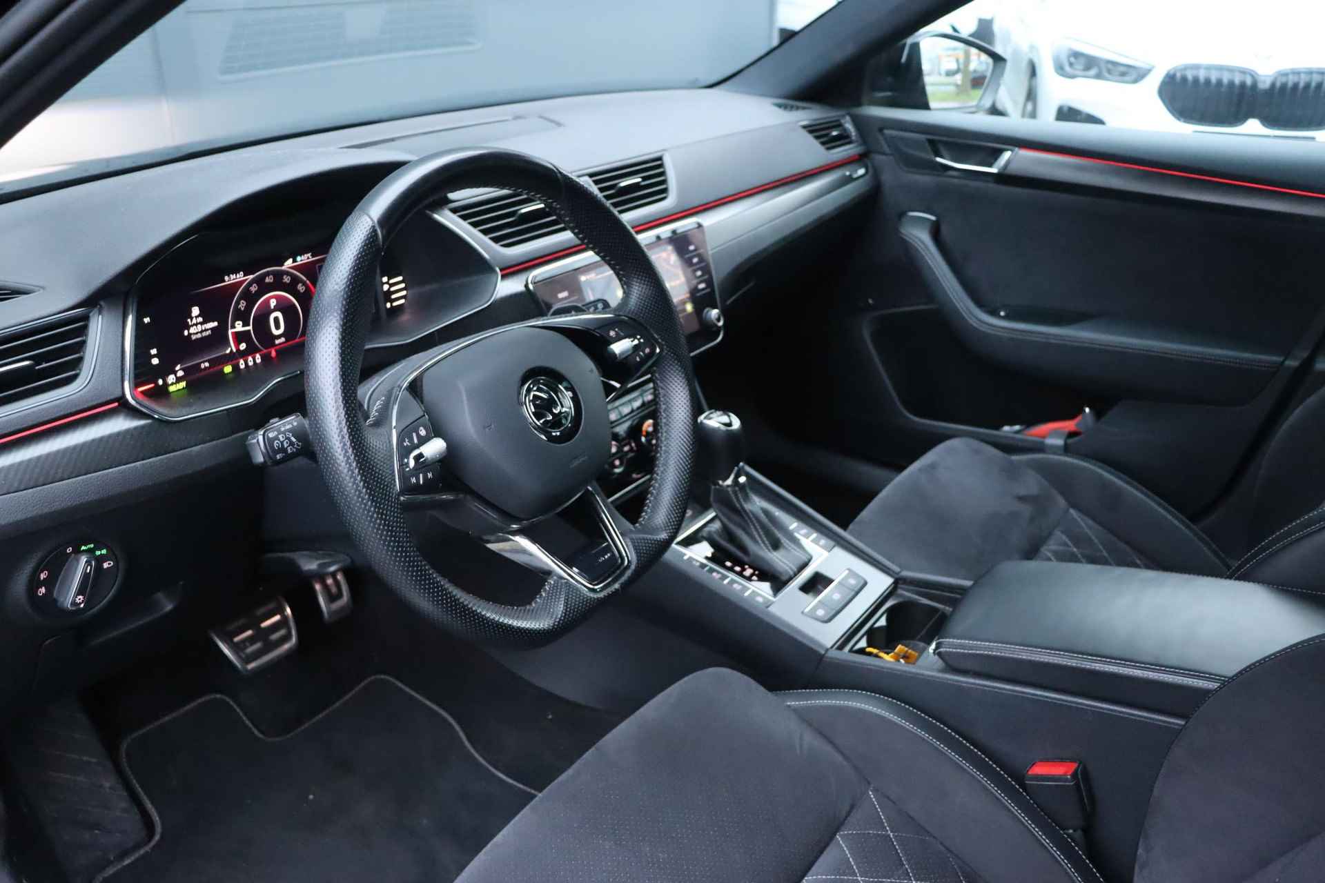 Skoda Superb Combi 1.4 TSI iV Sportline Business DSG / Virtual Cockpit / Camera / Trekhaak - 7/42