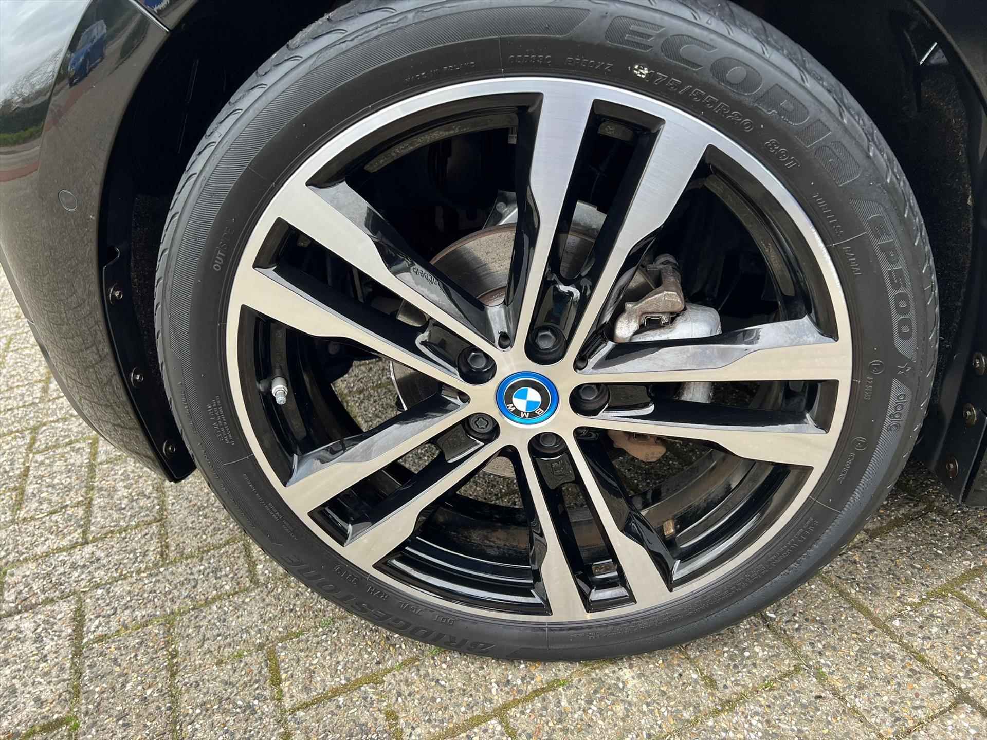 BMW I3 (i01) i3 170pk (120 Ah) Aut i3 Executive Edition - 12/28
