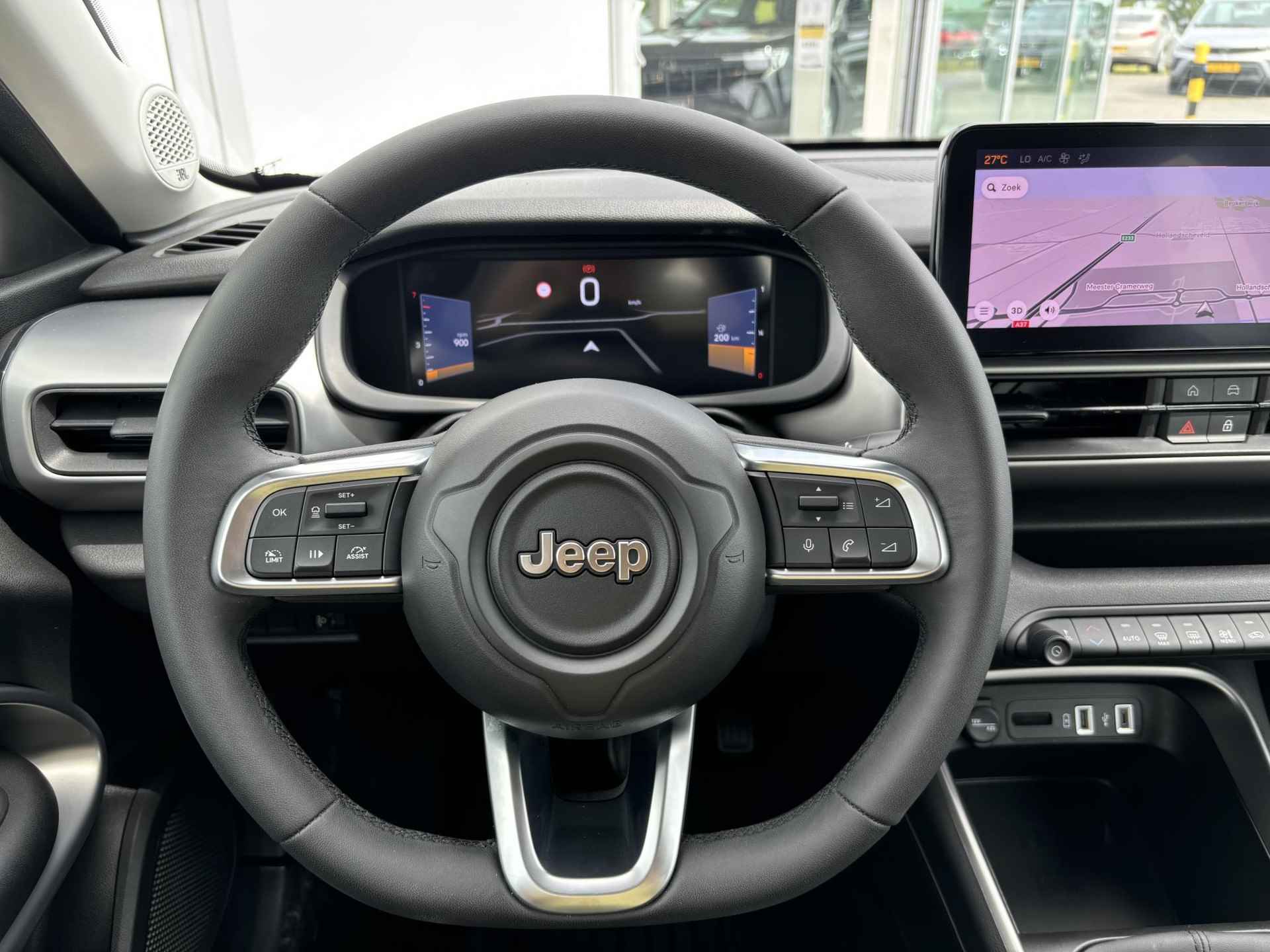 Jeep Avenger 100pk Altitude | NAVIGATIE | CAMERA | ADAP. CRUISE CONTROL | CARPLAY | JBL | ELEKTRISCHE KLEP | PDC | 18" LMV - 9/26