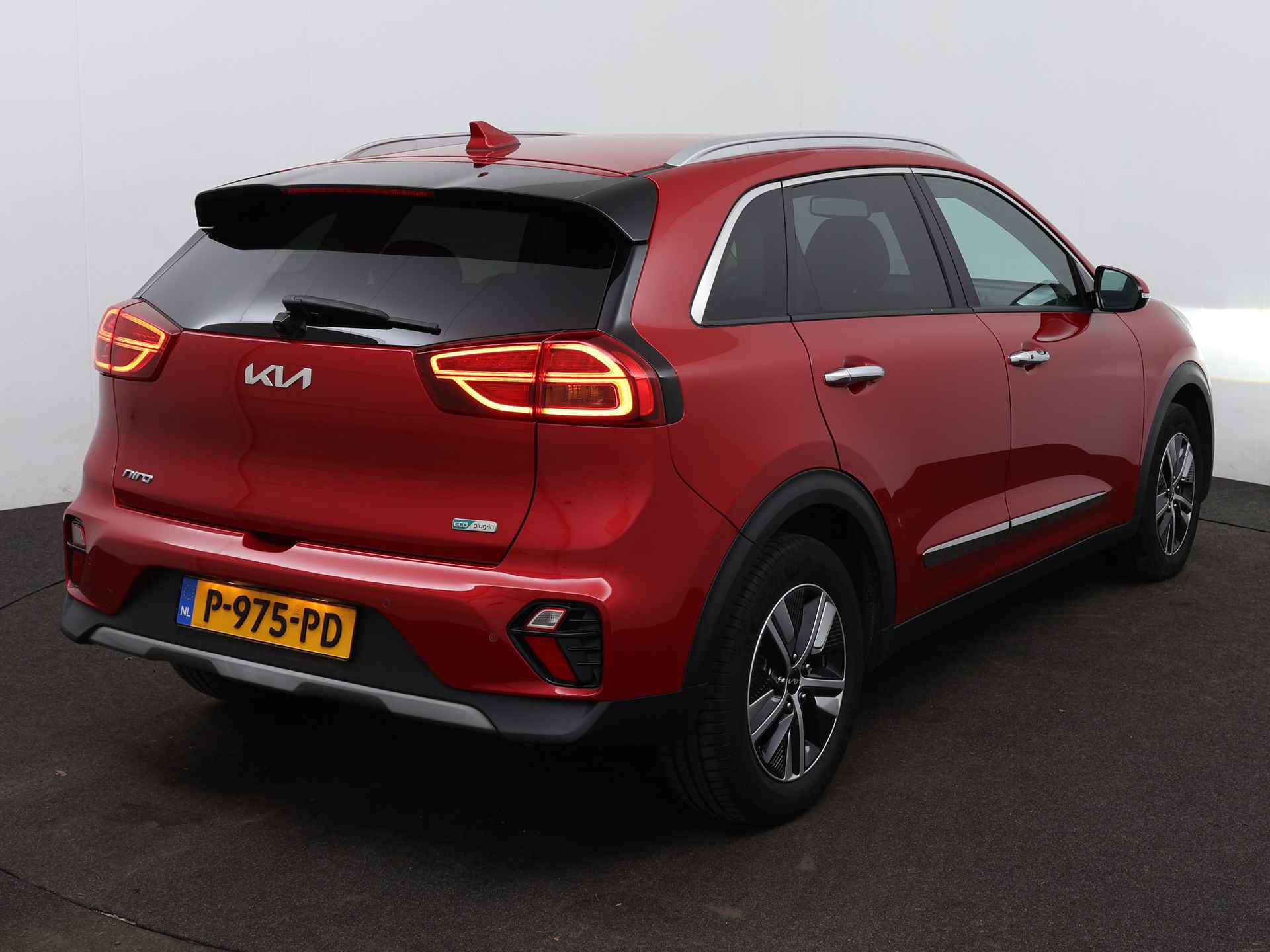 Kia Niro 1.6 GDi PHEV DynamicPlusLine | Dodehoekdetector | Stuur- en Stoelverwarming | - 17/40