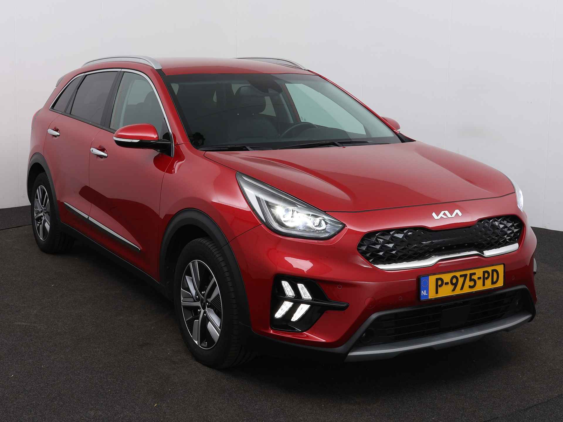 Kia Niro 1.6 GDi PHEV DynamicPlusLine | Dodehoekdetector | Stuur- en Stoelverwarming | - 27/40