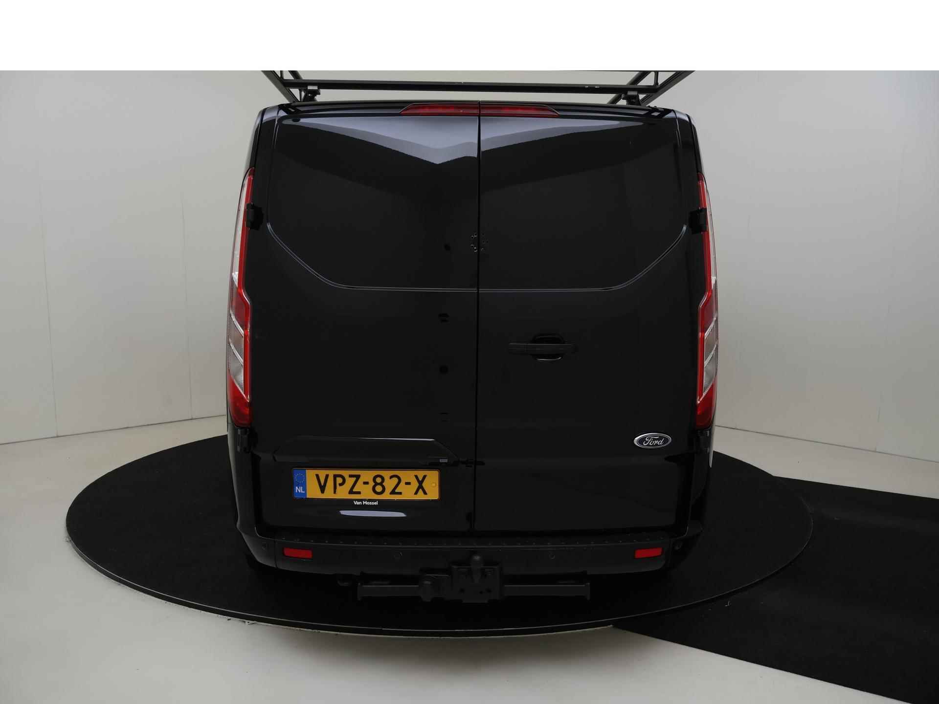 Ford Transit Custom 320 2.0 TDCI 170PK L2H1 Limited | Automaat | Navigatie | Parkeersensoren & Camera |Stoel & Voorruit Verwarming | LM Velgen | Trekhaak - 8/26