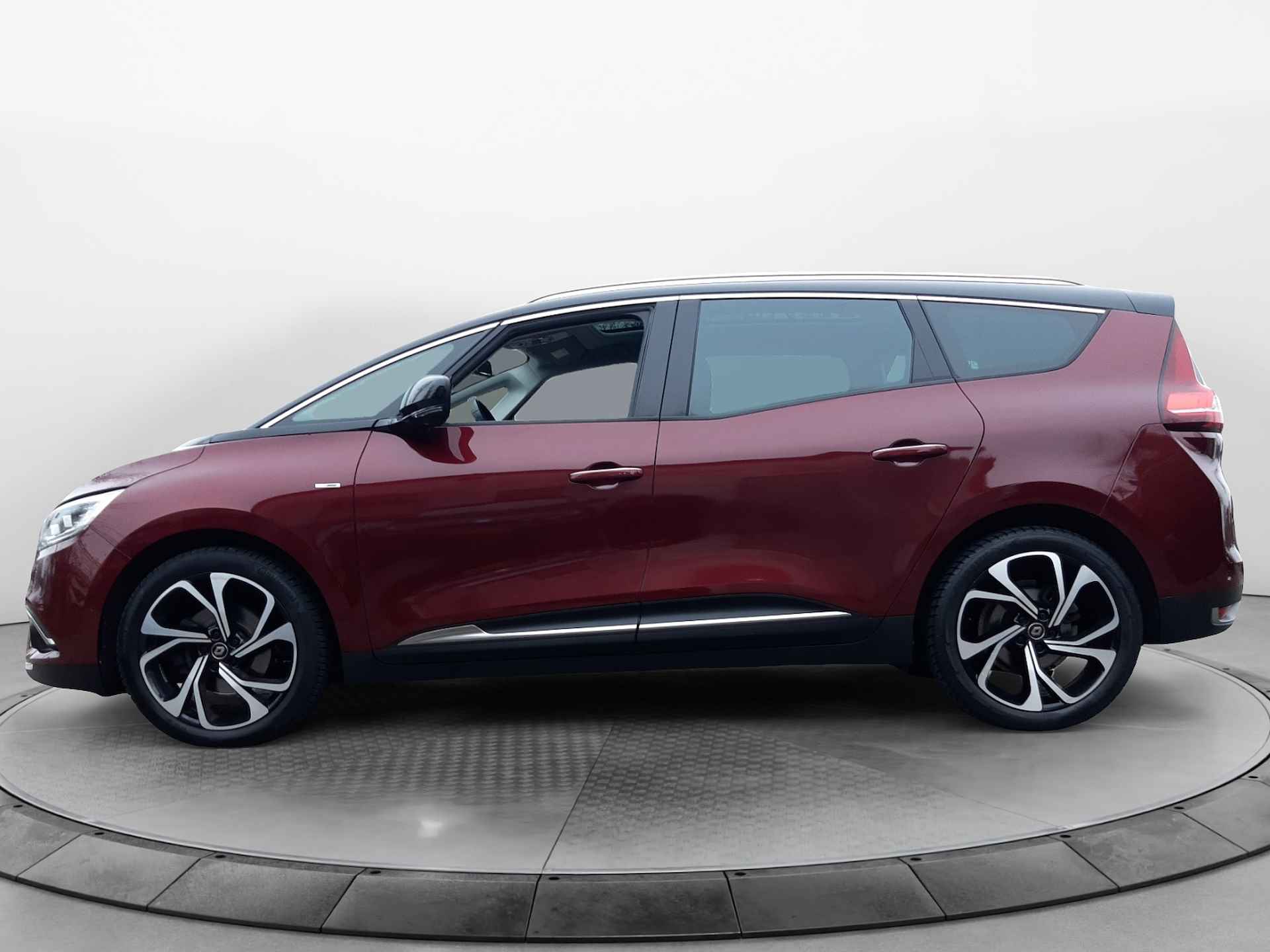 Renault Grand Scénic 1.3 TCe Bose (141 PK) 1e-Eig. Keurig-Onderh,12-Mnd-BOVAG, NL-Auto, Panoramadak, Half-Leer, Navigatie/Apple-Carplay/Android-Auto, Cruisecontrol, Keyless-Entry/Start, Achteruitrijcamera, Parkeersensoren-V+A, DAB, Premium-Audio, Licht-Zicht-Pakket, Lm-Velgen-20Inch, Privacy-Glas - 10/39