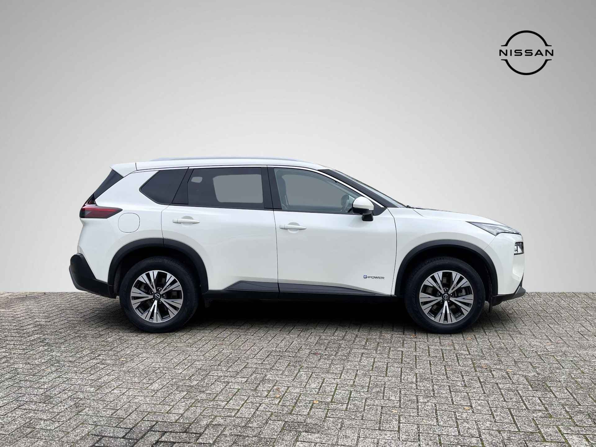 Nissan X-Trail 1.5 e-4orce N-Connecta 4WD 7p. Lounge Pack | Panoramadak | Adapt. Cruise Control | 360° Camera | Dodehoek | Apple Carplay/Android Auto | Rijklaarprijs! - 3/27