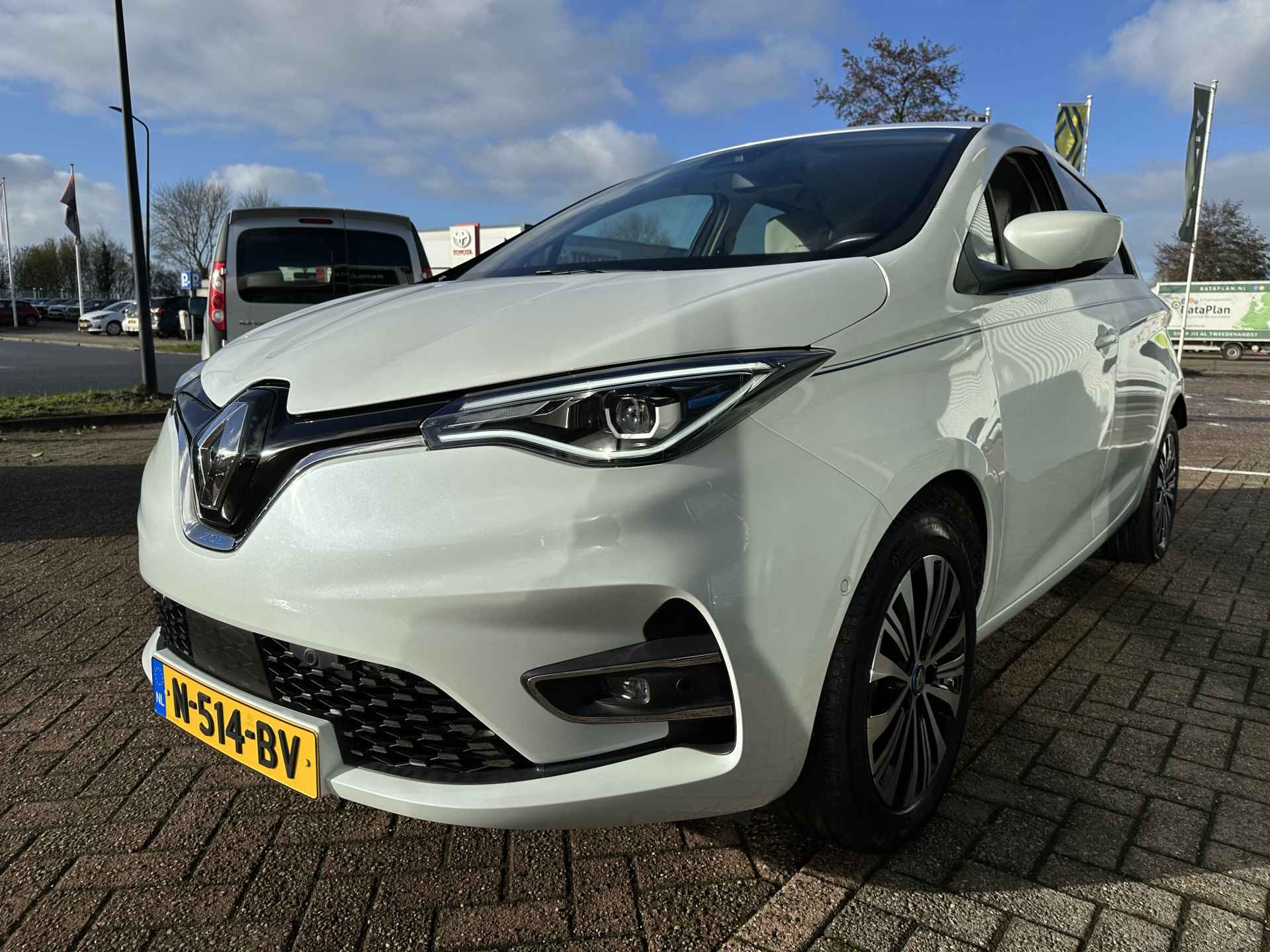 Renault ZOE R135 Riviera 52 kWh CCS koopaccu | alle opties! | Eur 2.000 subsidie nog mogelijk! | tijdelijk gratis Top Afleverpakket twv Eur 695 - 5/52