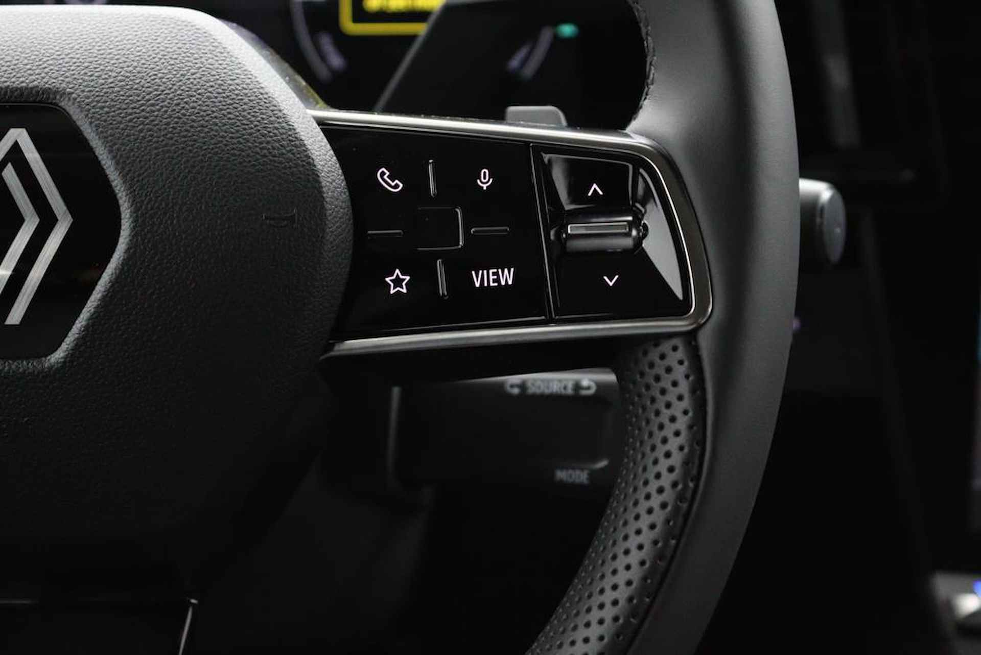 Renault Megane E-Tech EV60 130PK Optimum Charge Evolution Subsidie MOGELIJK! | Adaptieve Cruise Control | Stoelverwarming | Stuurwiel Verwarmd | Dode Hoek Detectie | File Assist | Metallic Lak | Google | - 26/45