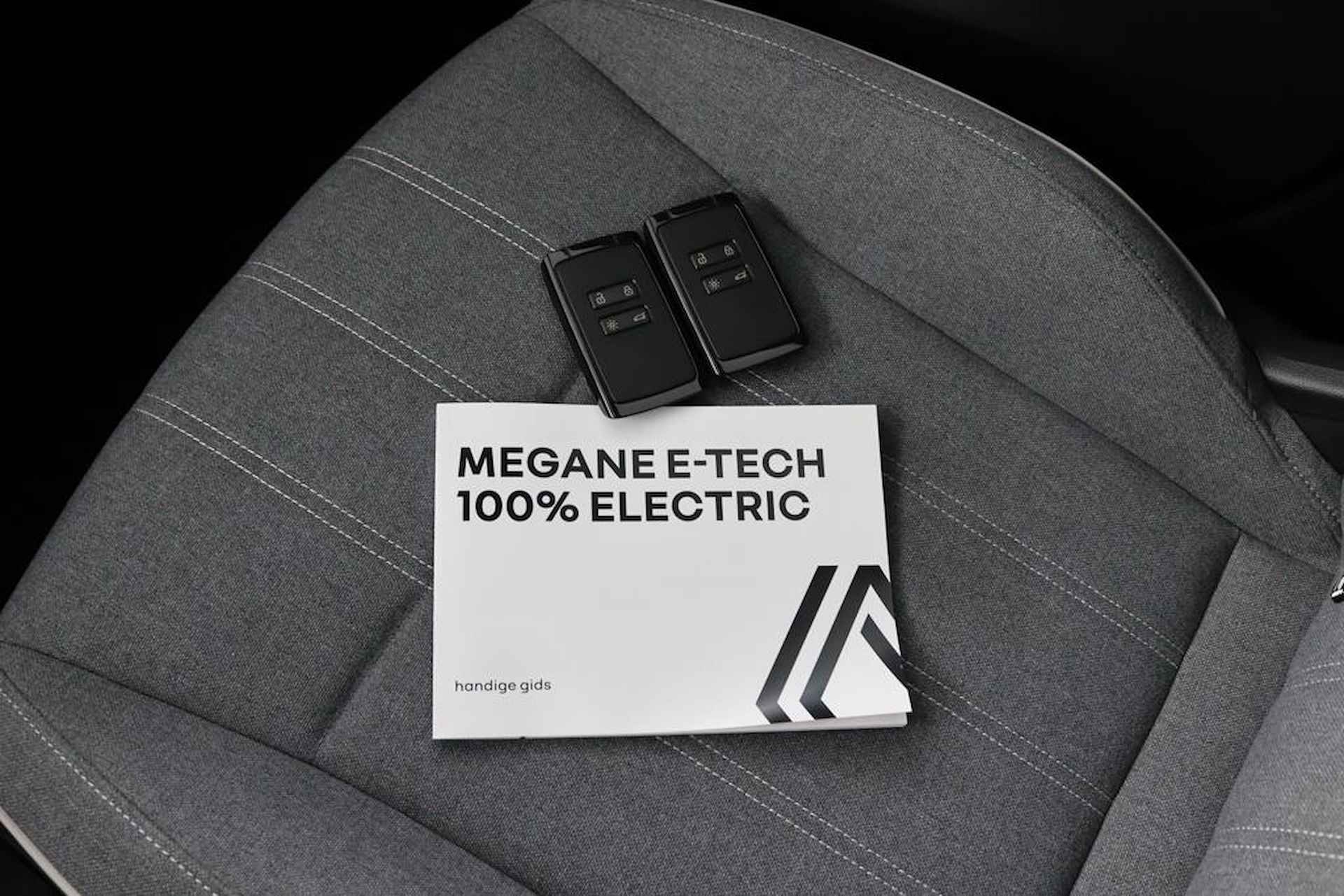 Renault Megane E-Tech EV60 130PK Optimum Charge Evolution Subsidie MOGELIJK! | Adaptieve Cruise Control | Stoelverwarming | Stuurwiel Verwarmd | Dode Hoek Detectie | File Assist | Metallic Lak | Google | - 30/45