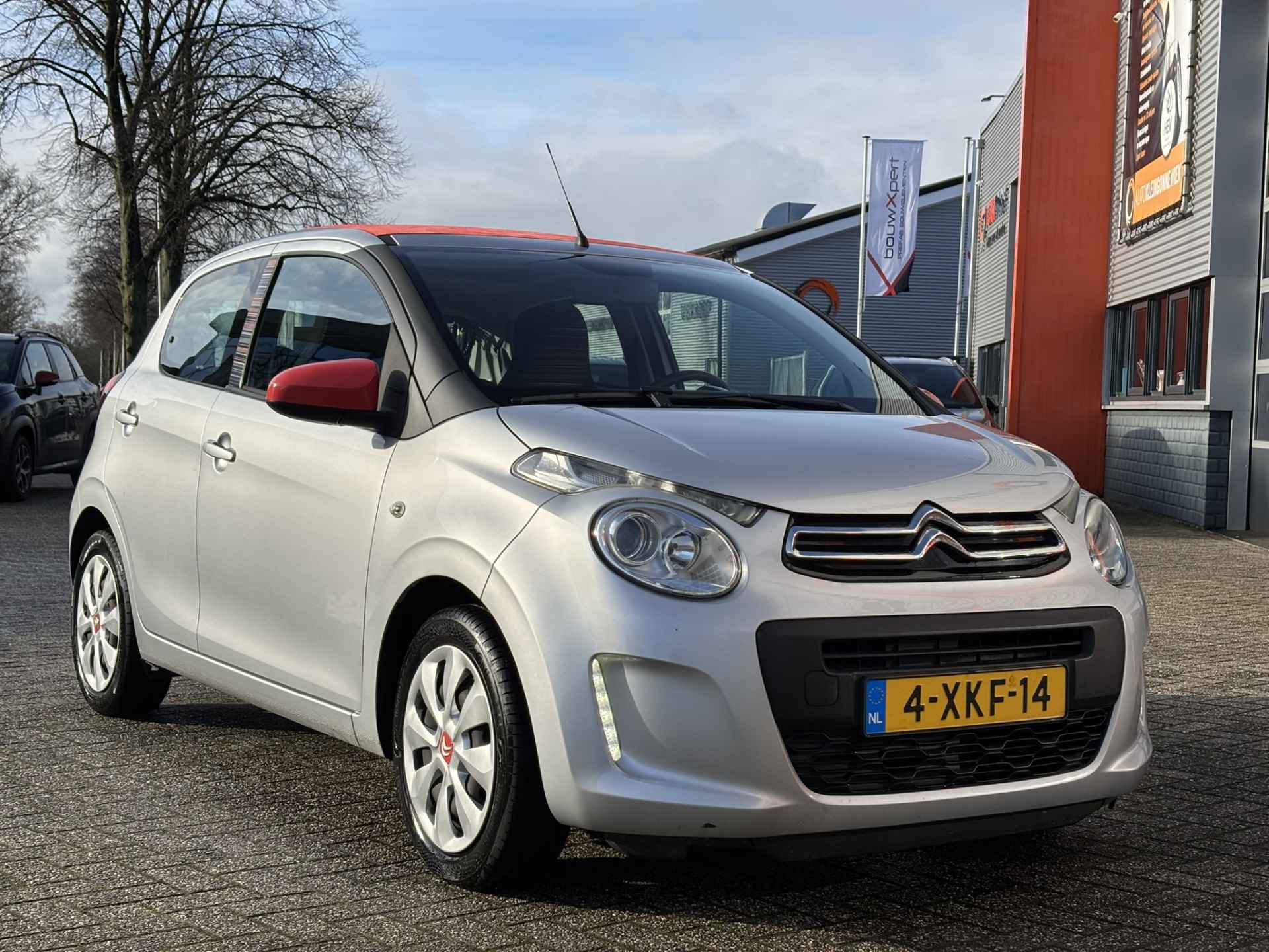 Citroën C1 1.2 PureTech Airscape Shine / NL Auto / Schuifdak / Airco / - 19/31