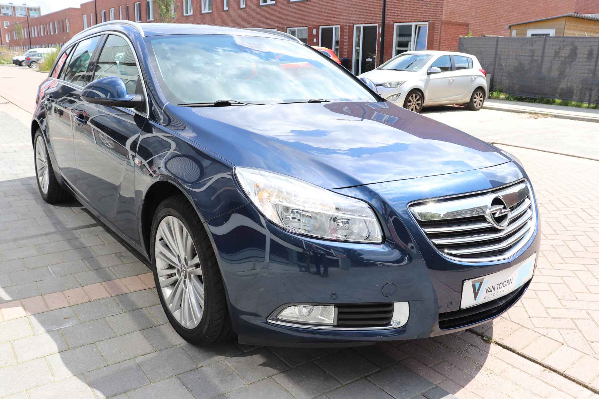 Opel Insignia Sports Tourer 1.4 Turbo EcoFLEX Business Edition. Trekhaak, navigatie. - 7/31