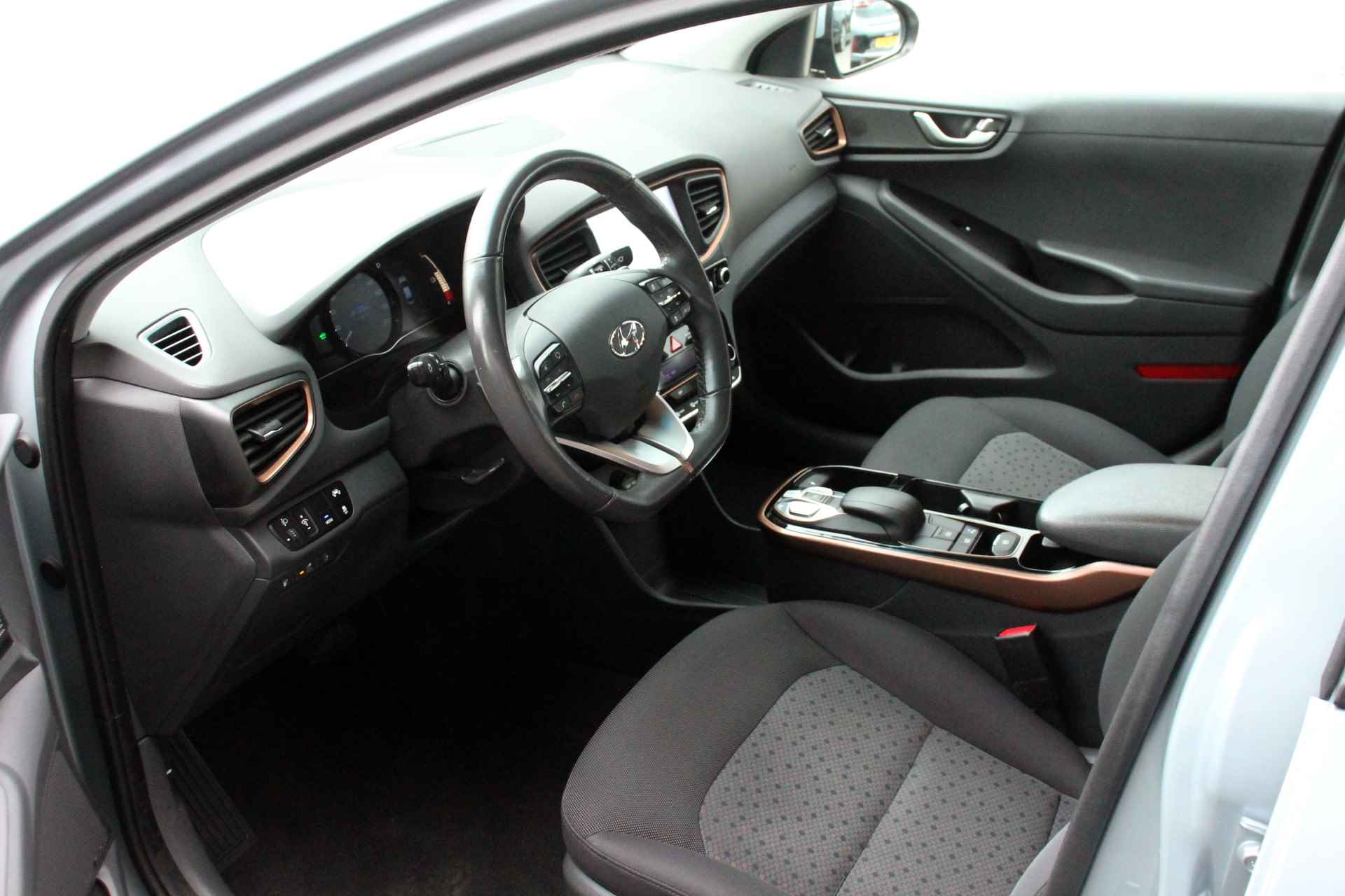 Hyundai IONIQ Comfort EV | Carplay | Clima | Subsidie mogelijk - 10/28