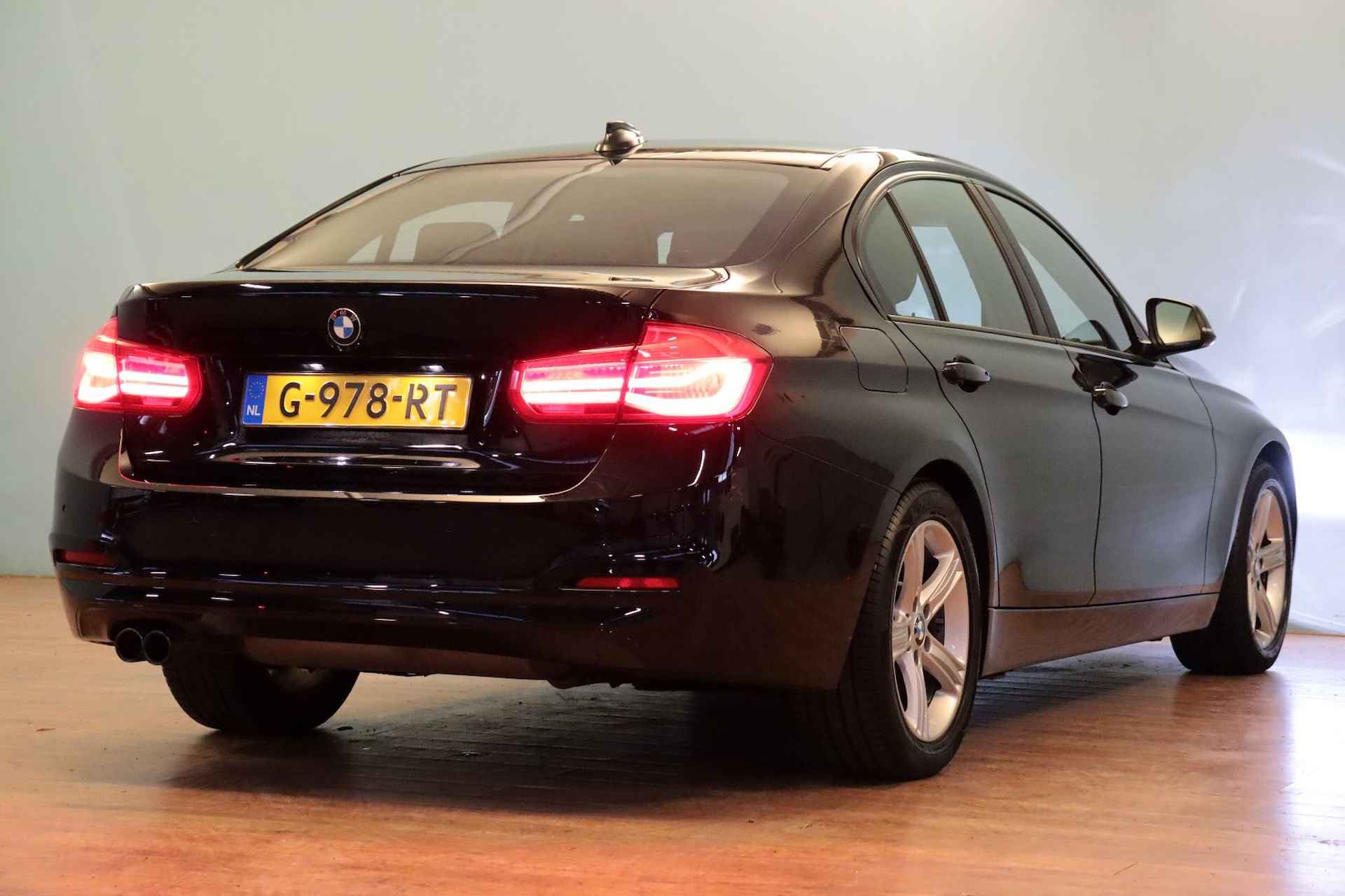 BMW 3-serie 320i Sedan | BLUETOOTH | CLIMA | PDC ACHTER | LIMITER | LMV | - 7/30