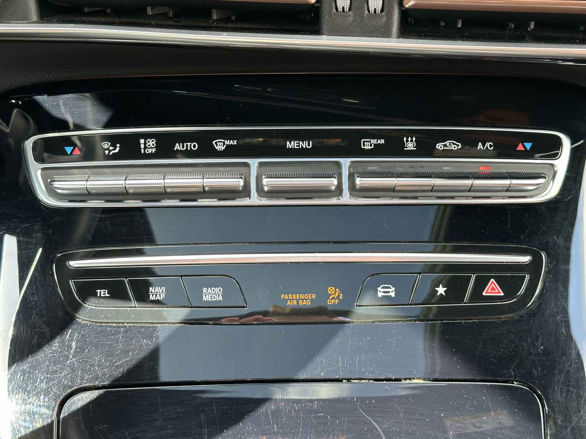 Mercedes-Benz EQC 400 4MATIC Premium AMG, 80 kWh incl. BTW Schuifdak | Burmester | Memory | 360-Camera | Stoelverw. | Sfeerverlichting - 16/32