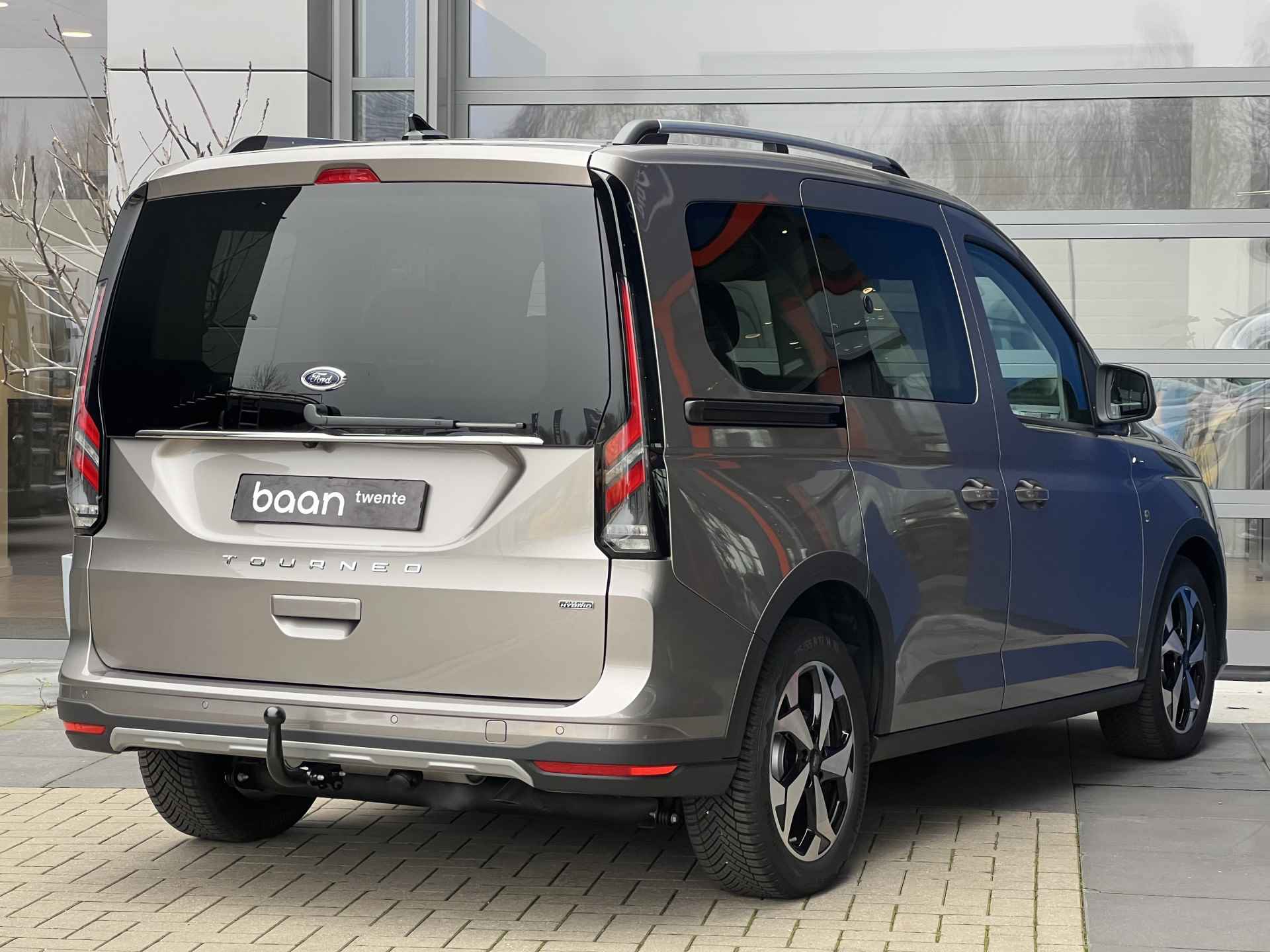 Ford Tourneo Connect 1.5 Plug-IN Hybrid 150 PK Automaat Active L1 | 5 jaar Ford Protect | Panorama dak | AGR stoel | Winter Pack | 02-2025 verwacht | - 4/44