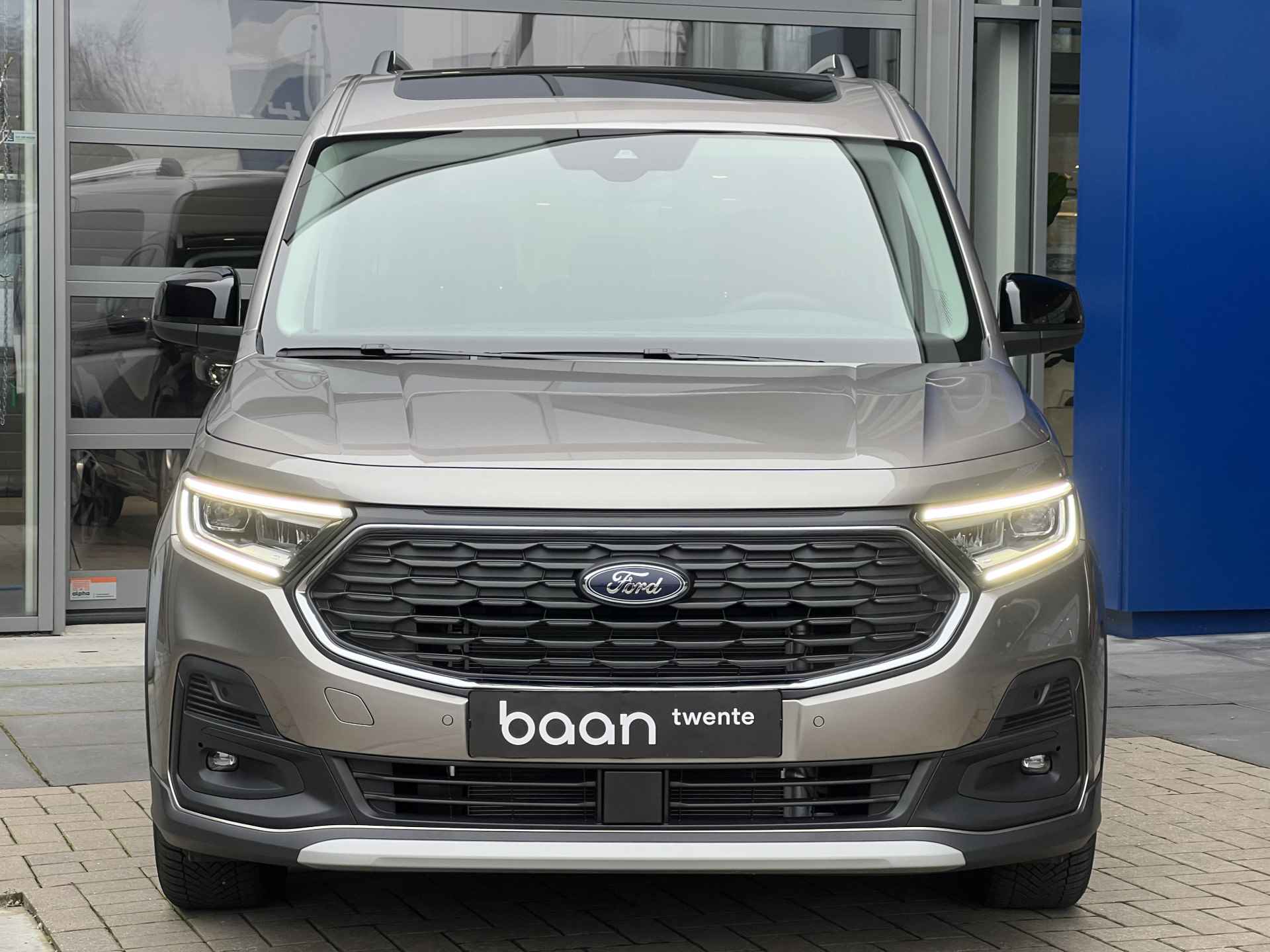 Ford Tourneo Connect 1.5 Plug-IN Hybrid 150 PK Automaat Active L1 | 5 jaar Ford Protect | Panorama dak | AGR stoel | Winter Pack | 02-2025 verwacht | - 5/44