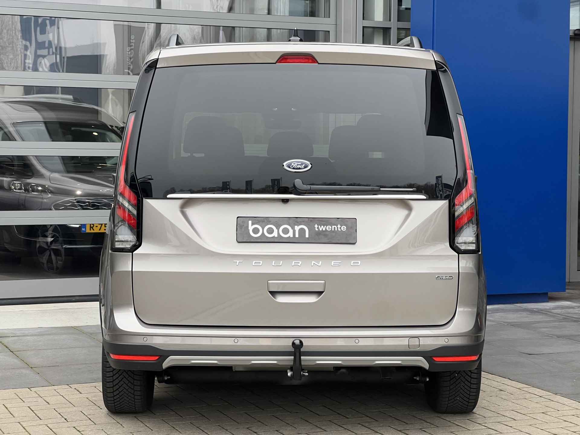 Ford Tourneo Connect 1.5 Plug-IN Hybrid 150 PK Automaat Active L1 | 5 jaar Ford Protect | Panorama dak | AGR stoel | Winter Pack | 02-2025 verwacht | - 7/44