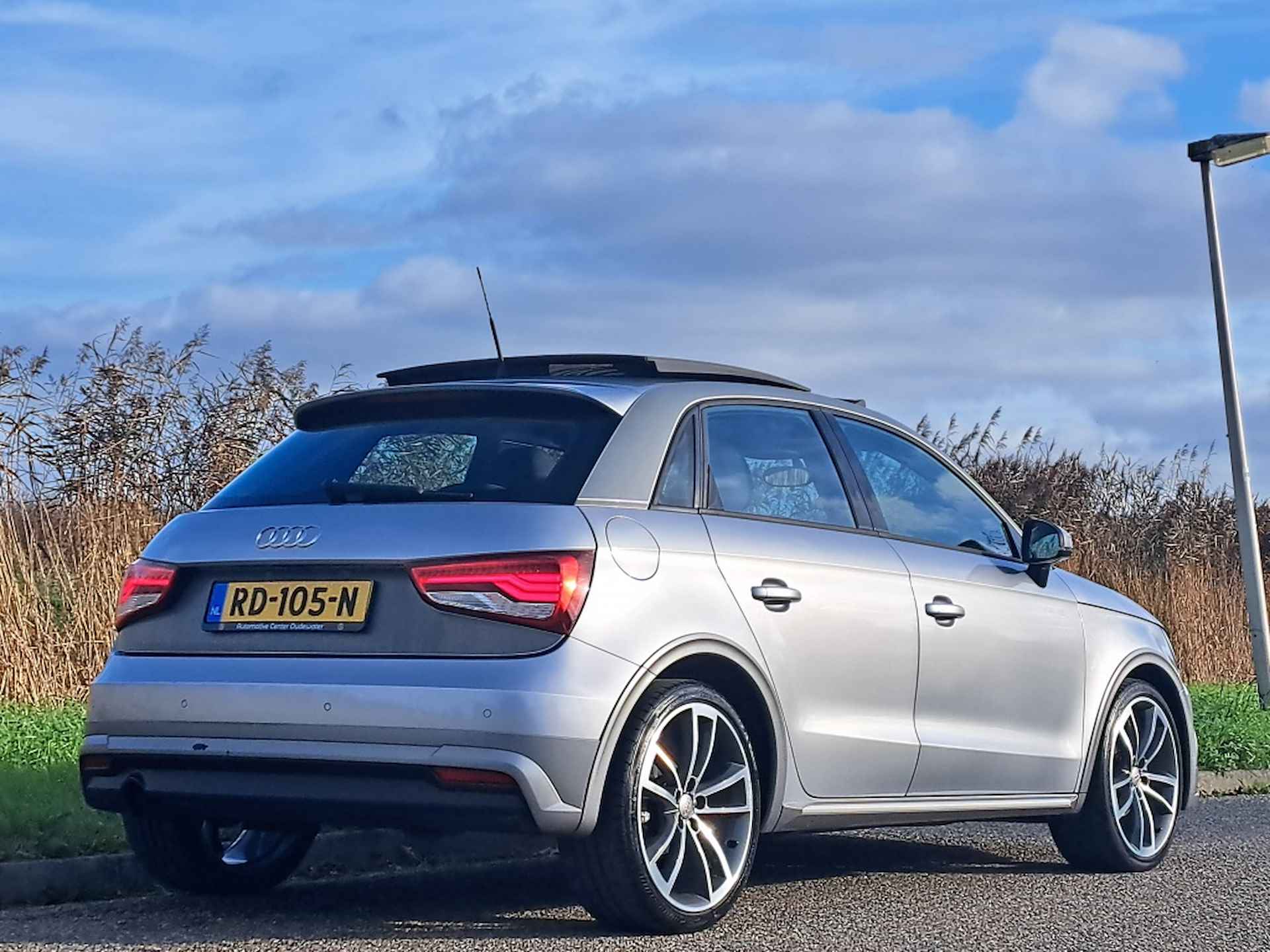 Audi A1 Sportback 1.0 TFSI Active | PANO | 123 PK | LMV | CRUISE | NAVI | PDC - 15/59