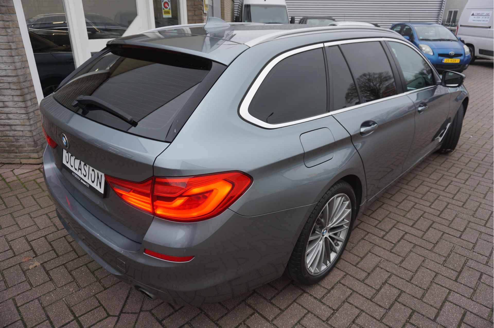 BMW 5 Serie Touring 530I High Executive Automaat - 3/22