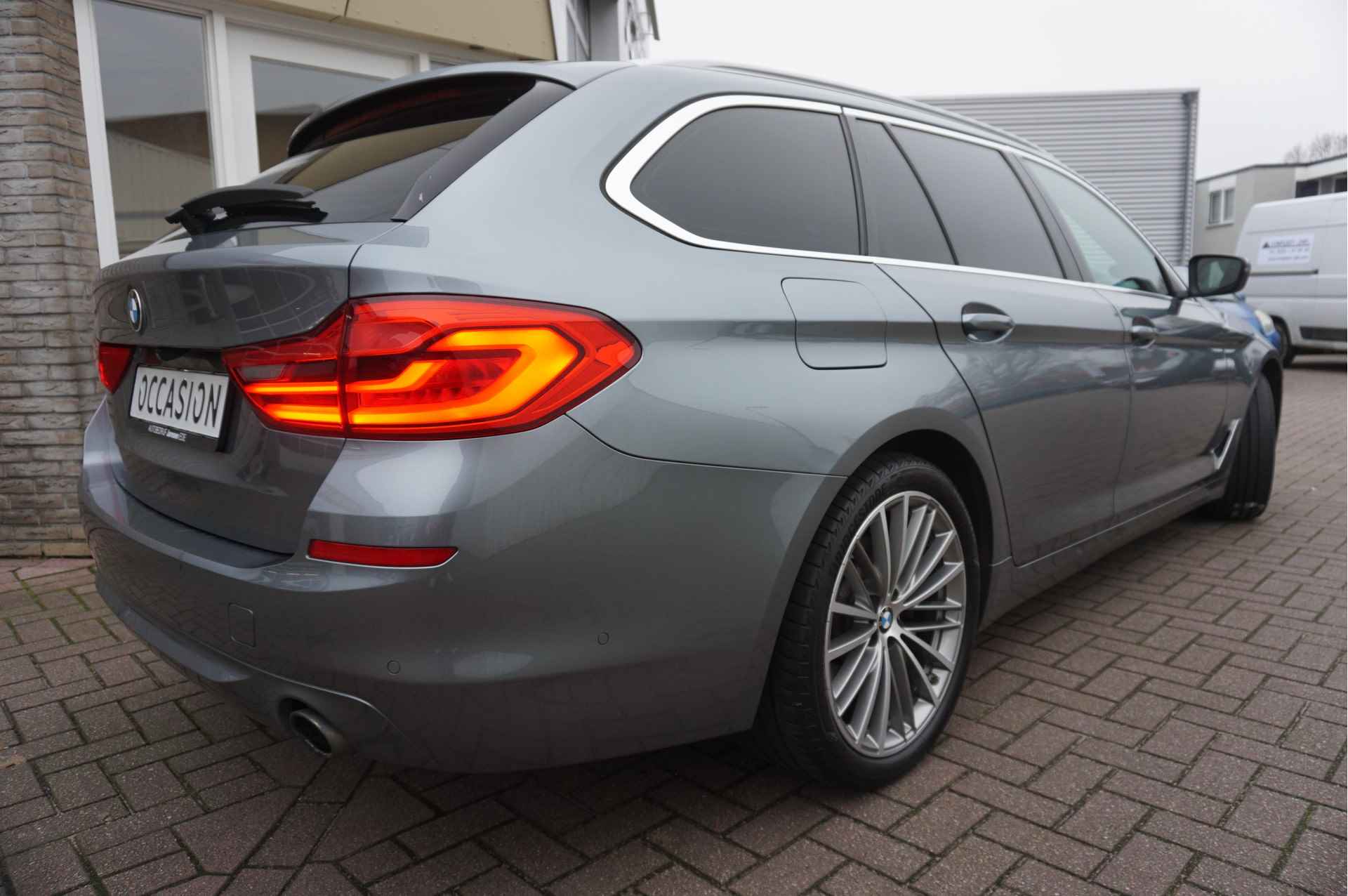 BMW 5 Serie Touring 530I High Executive Automaat - 8/22