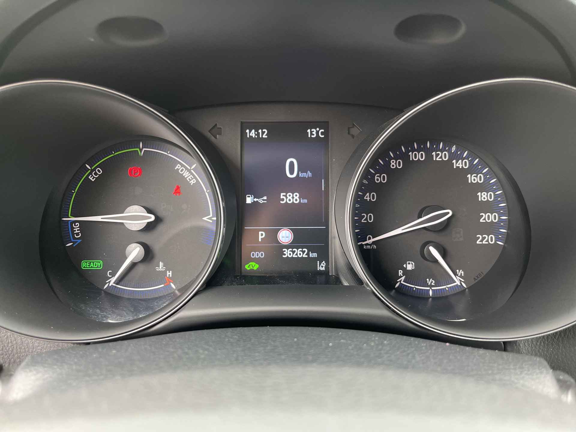 Toyota C-HR 1.8 Hybrid Dynamic | All-in prijs | Apple/Android | Camera | Parkeersensoren | Navigatie | - 20/36
