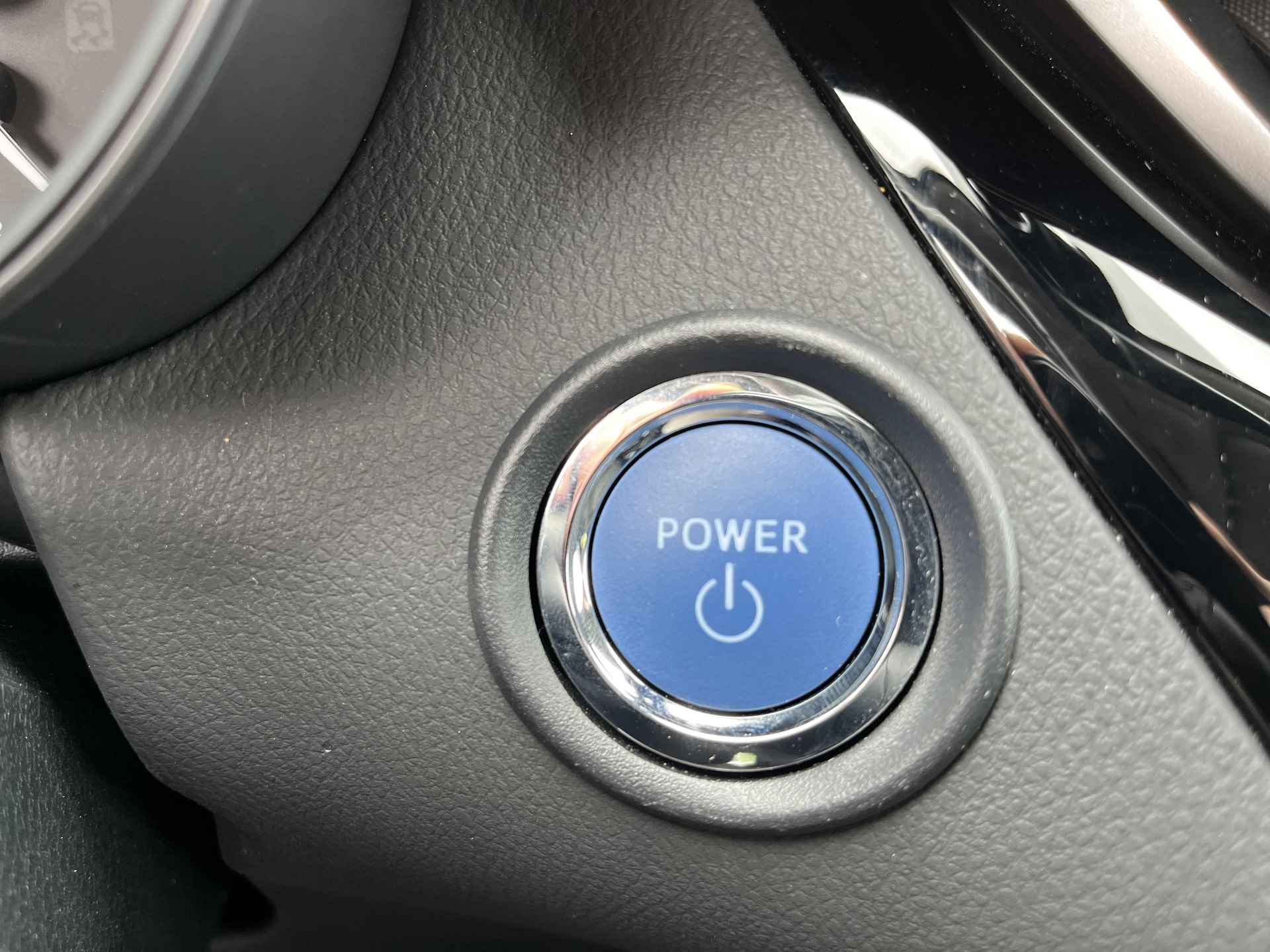 Toyota C-HR 1.8 Hybrid Dynamic | All-in prijs | Apple/Android | Camera | Parkeersensoren | Navigatie | - 24/36