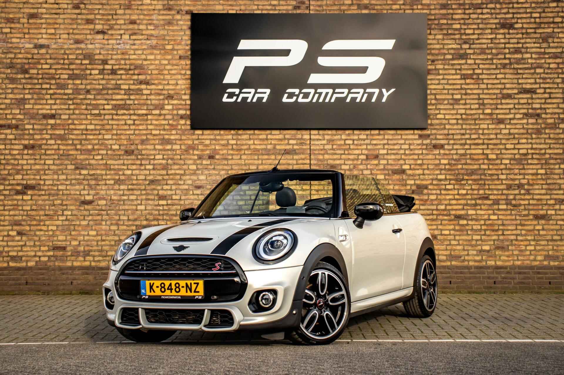 Mini Cabrio 2.0 Cooper S Hammersmith JCW, NAP, Leder, H&K - 2/45