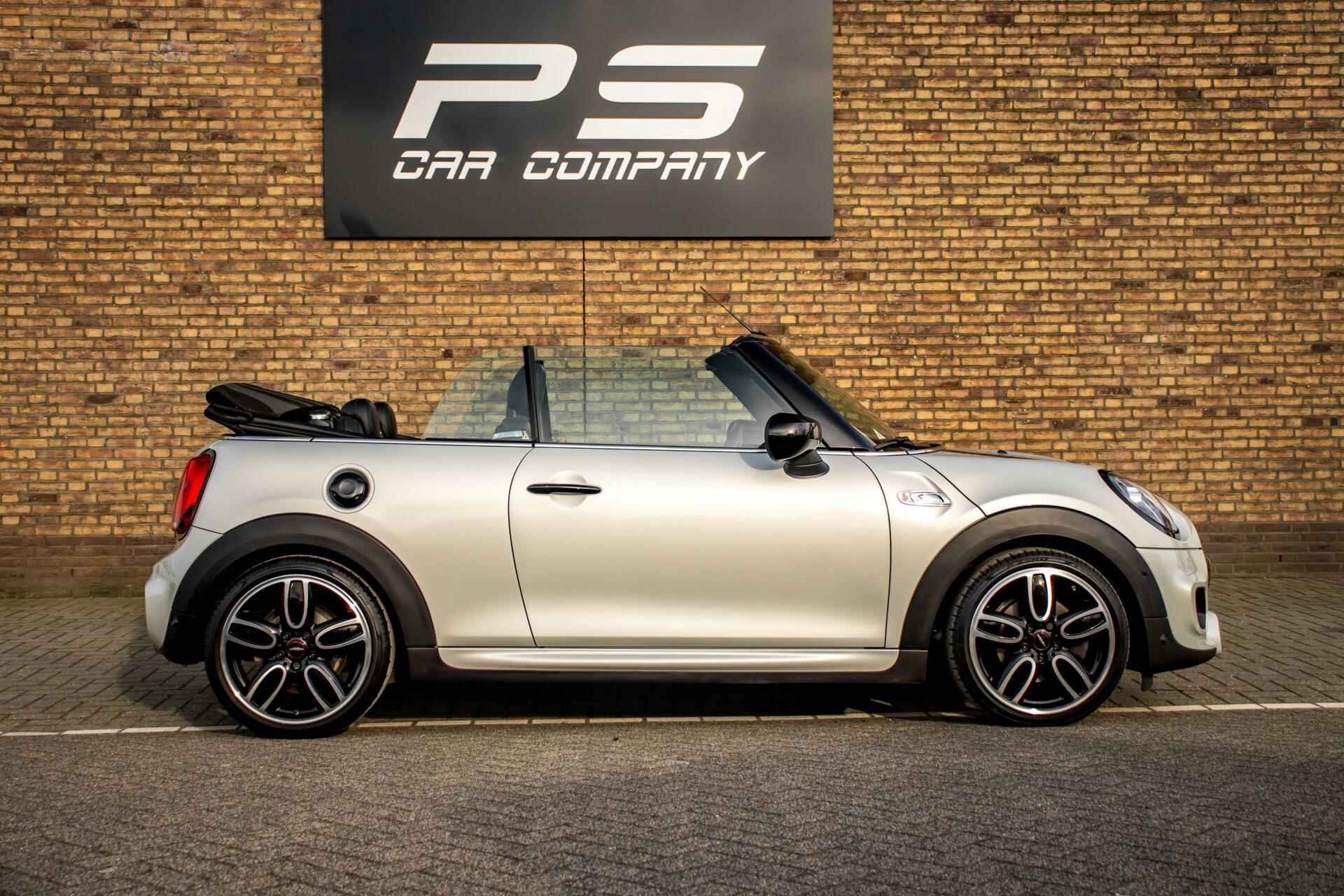 Mini Cabrio 2.0 Cooper S Hammersmith JCW, NAP, Leder, H&K - 12/45