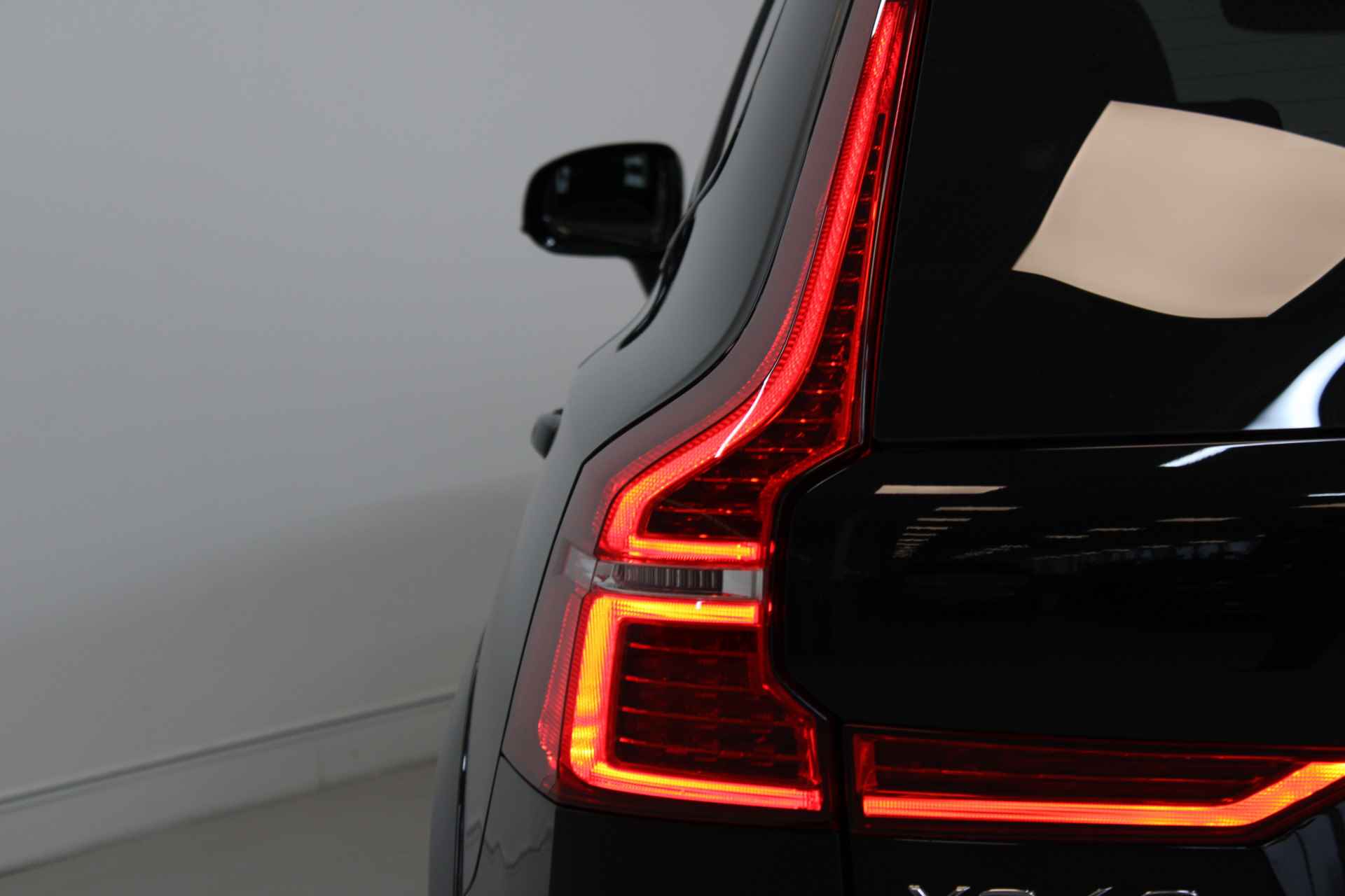 Volvo XC60 Polestar Engineered T8 455PK | Full Options! | Dubbel Glas | B&W Audio | Trekh | 22'' | Head Up - 56/70