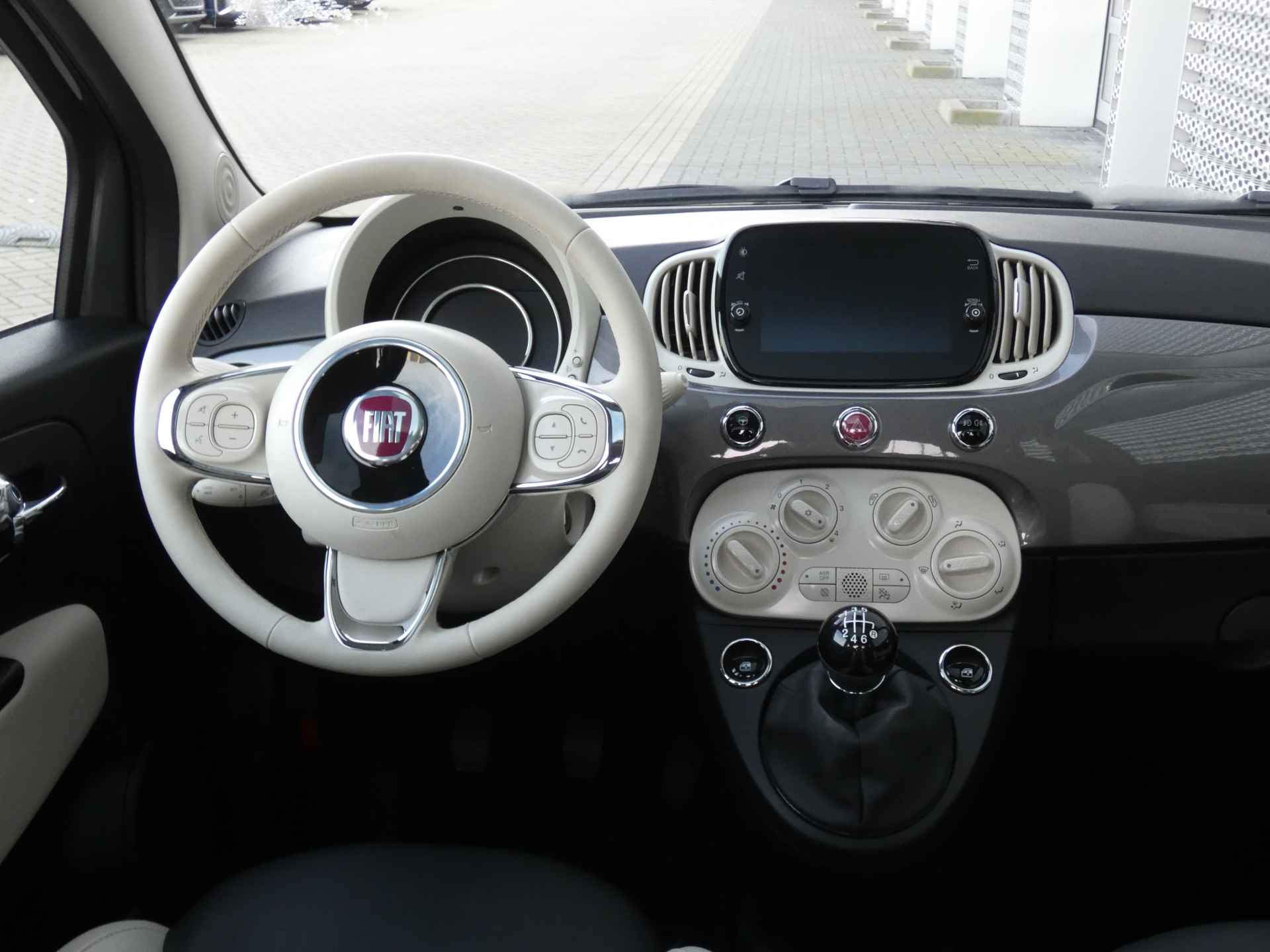 Fiat 500 1.0 Hybrid Dolcevita | Full Map Navigatie | Parkeersensoren | Airco - 15/29
