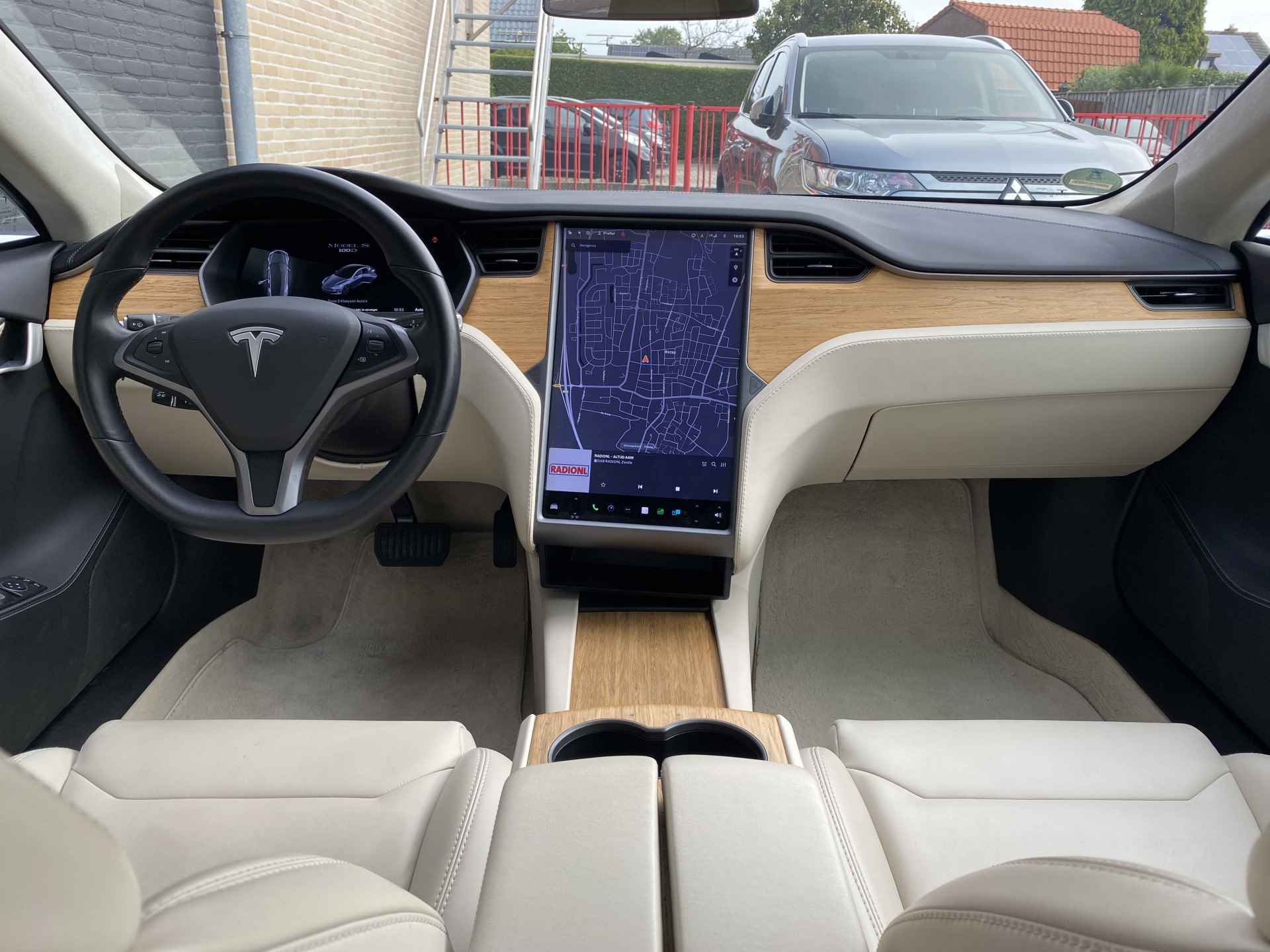 Tesla Model S 100D  Long Range AWD | incl. BTW | panoramadak | autopilot | luchtvering | adaptieve cruise - 19/41
