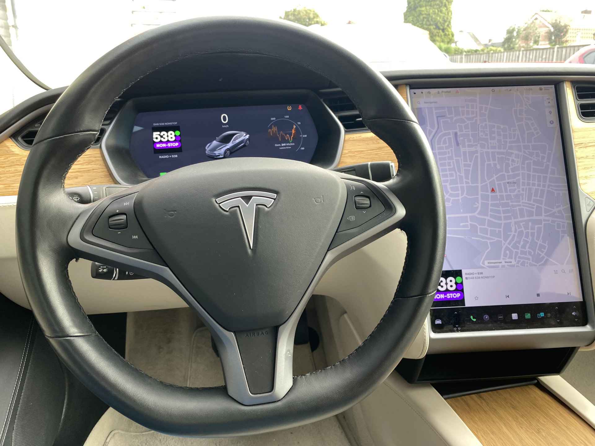 Tesla Model S 100D  Long Range AWD | incl. BTW | panoramadak | autopilot | luchtvering | adaptieve cruise - 25/40