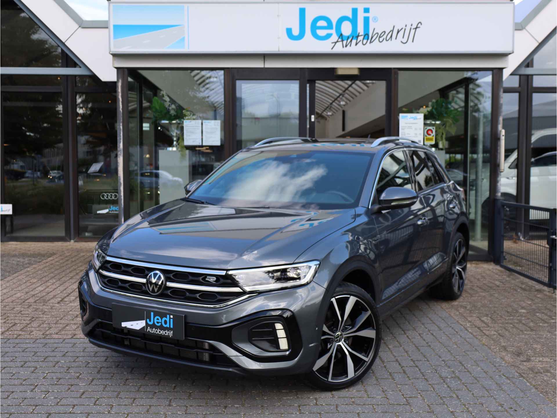 Volkswagen T-Roc R-Line 1.5 TSI 110kw/150pk DSG7 - 1/61