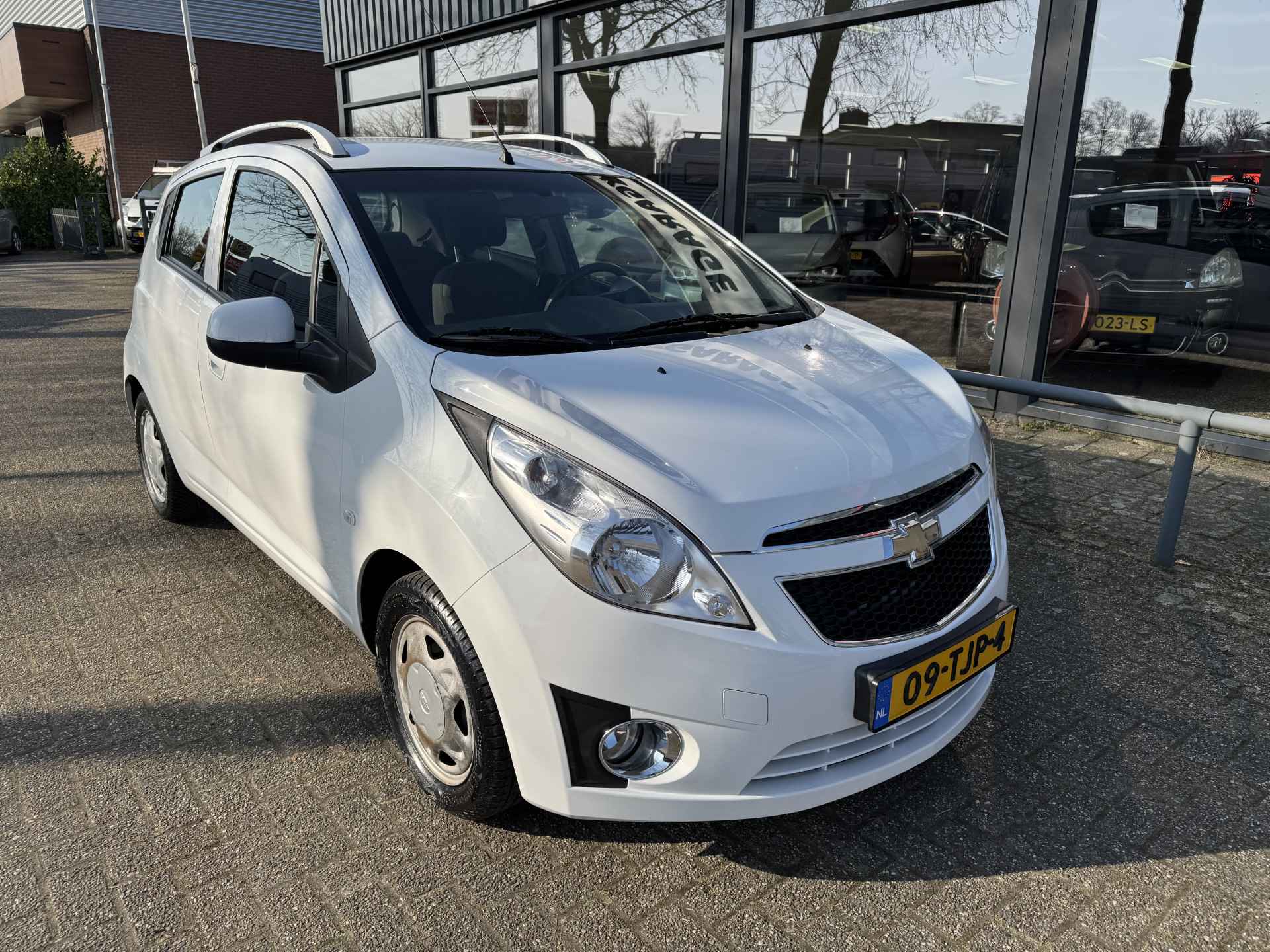 Chevrolet Spark 1.0 16V LS Bi-Fuel AIRCO-5DRS - 18/20