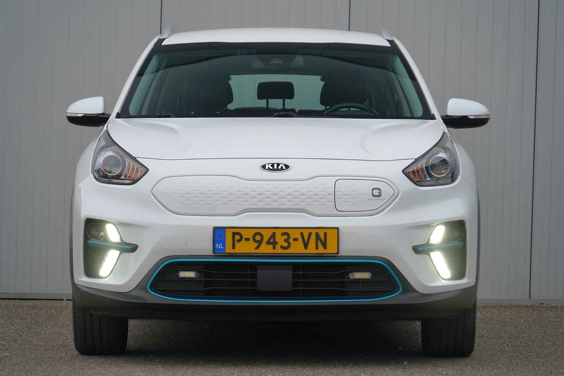 Kia E-Niro DynamicLine 64 kWh / Navigatie / Incl. BTW / Trekhaak / Climate / Cruise Control - 21/35