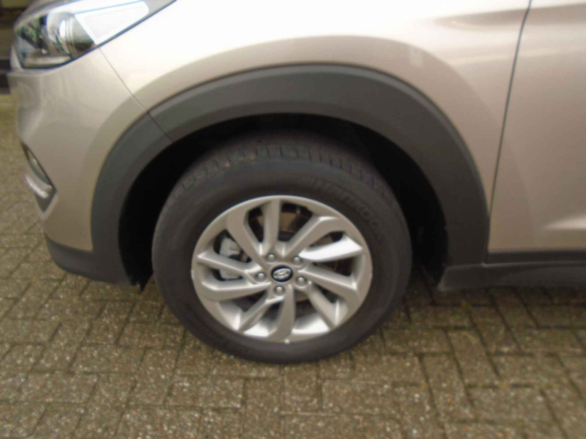 Hyundai Tucson 1.6 GDi Comfort + Trekhaak - 9/24