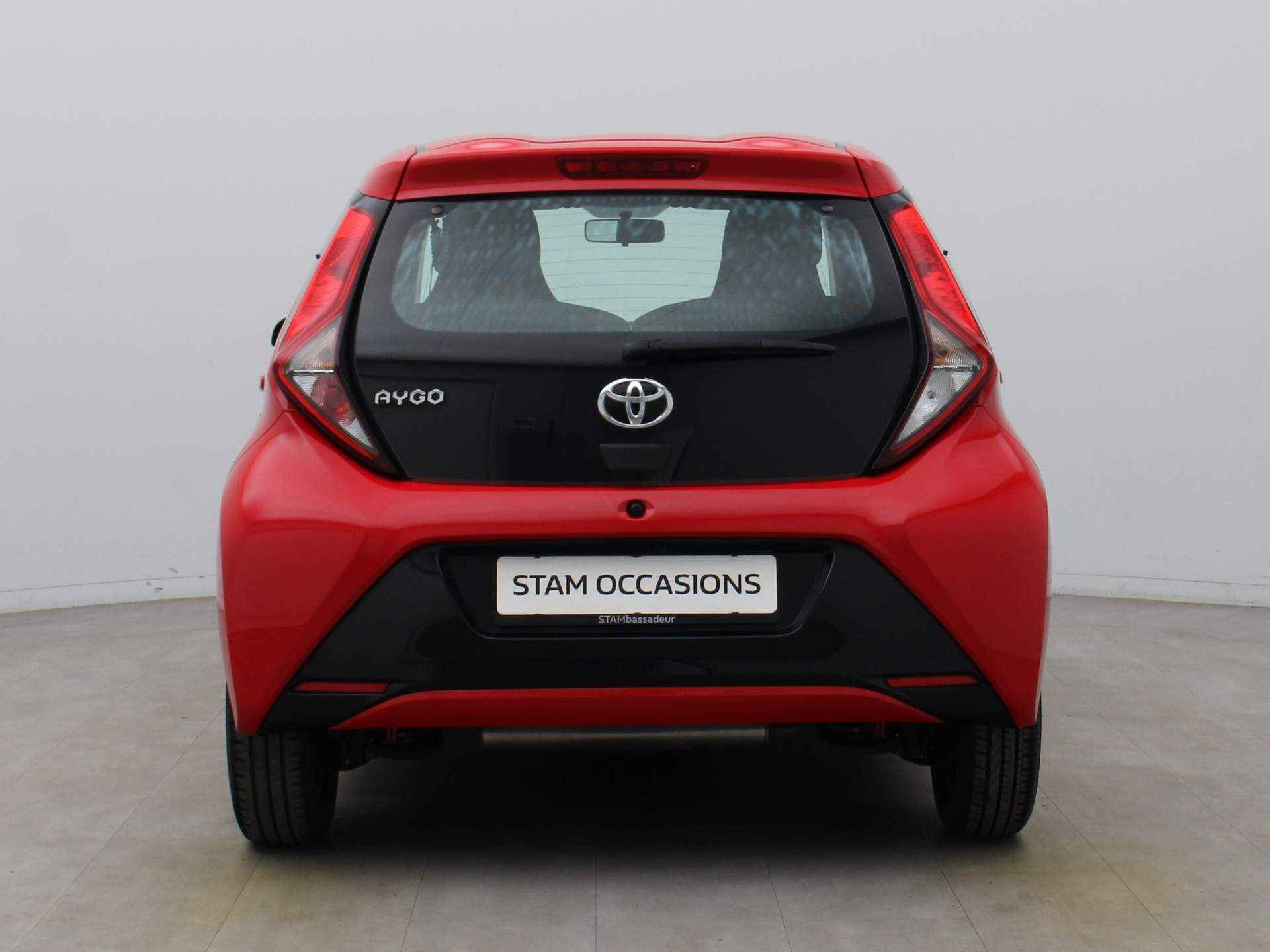 Toyota Aygo 73pk VVT-i x-play limited Airco | Camera | Carplay | 5-Deurs - 26/38