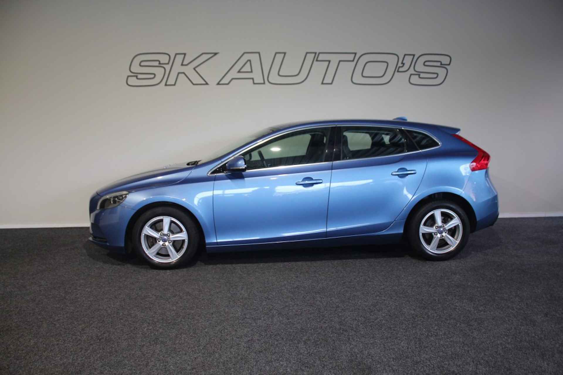 VOLVO V40 2.0 D4 MOMENTUM BNS NAVI CRUISE STOELV NAP! CLIMA ALL-IN! - 7/53