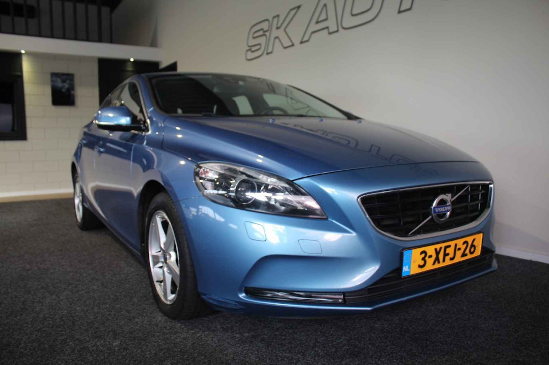 VOLVO V40 2.0 D4 MOMENTUM BNS NAVI CRUISE STOELV NAP! CLIMA ALL-IN! - 33/53