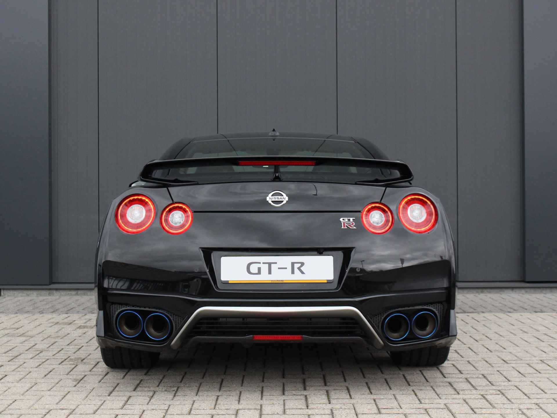 Nissan GT-R 3.8 V6 Black Edition Cruise Control | Navigatie | PDC | Camera | Climate Control | Bose Premium Sound | Brembo Remmen | Titanium uitlaat | Apple Carplay | Lederen Kuipstoelen | Black Edition | - 6/50