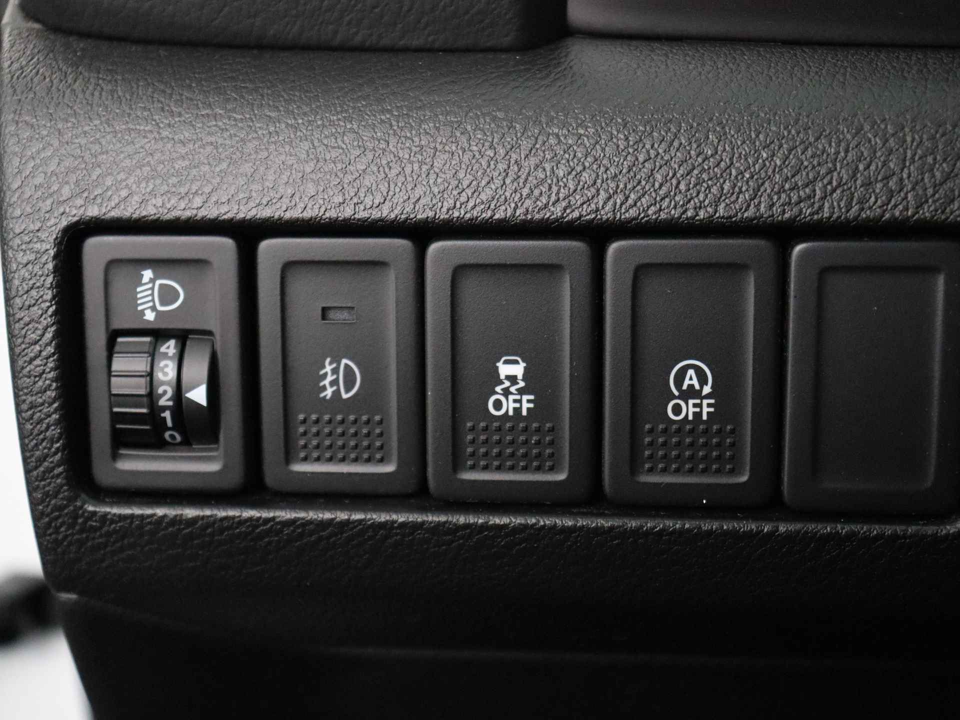 Suzuki Vitara 1.0 Boosterjet Select | 110PK | Camera | Climate Control | Stoelverwarming | Apple Carplay/Android Auto | waalwijk - 26/35