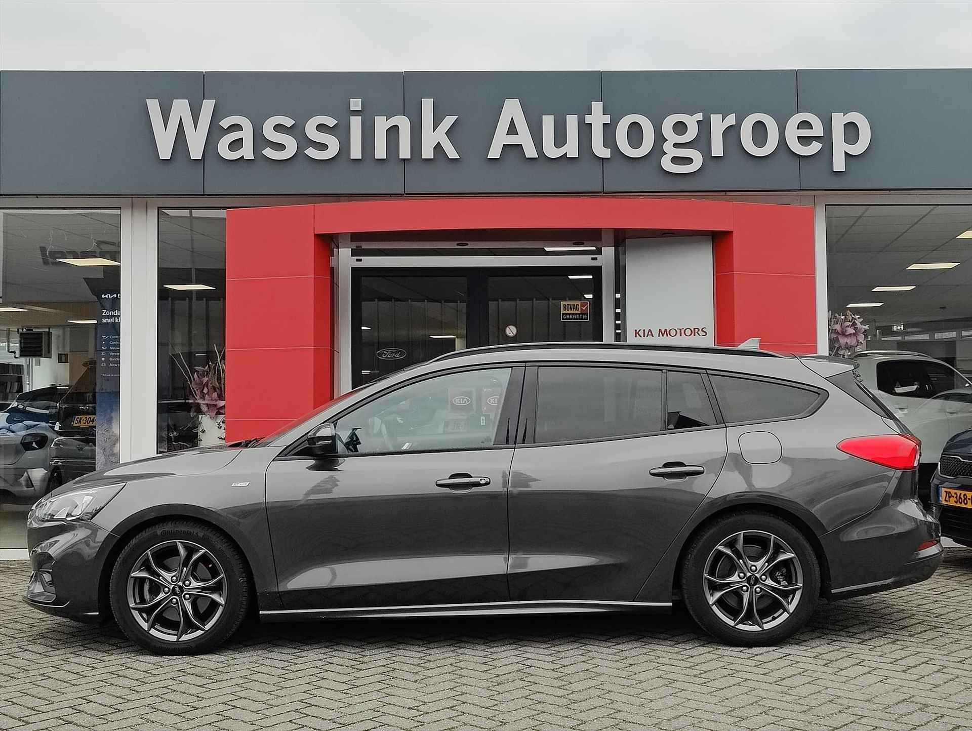 Ford Focus Wagon 1.5 EcoBoost 150pk Automaat ST-Line Business I 1500 KG trekvermogen | Navigatie | Apple Carplay/Android | - 8/34