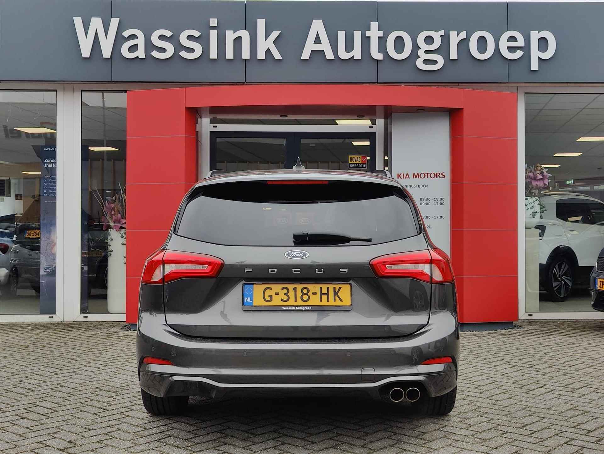 Ford Focus Wagon 1.5 EcoBoost 150pk Automaat ST-Line Business I 1500 KG trekvermogen | Navigatie | Apple Carplay/Android | - 11/34