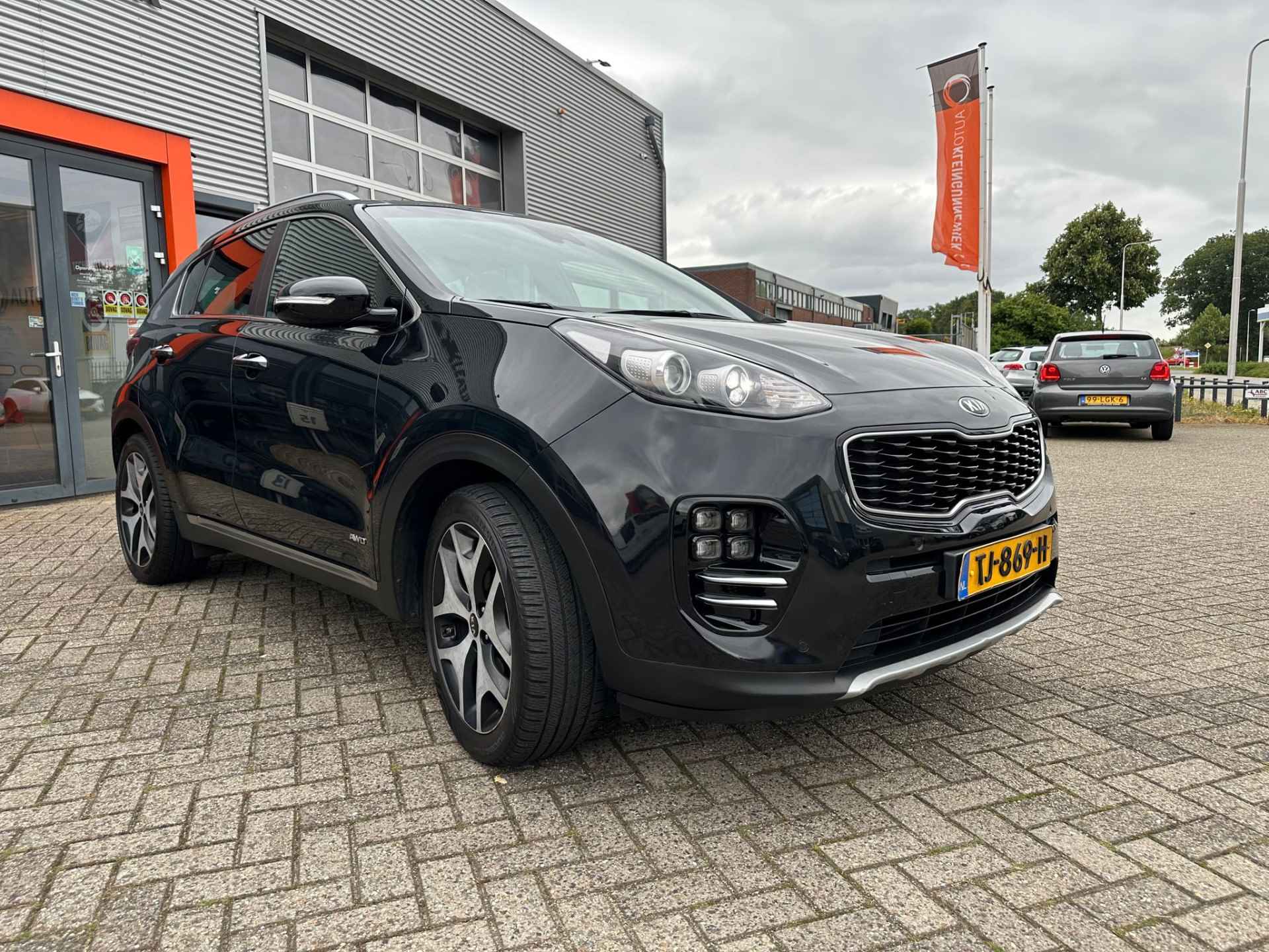 Kia Sportage 1.6 T-GDI 4WD GT-Line Automaat NL-Auto 1e eigenaar / All-season banden / Trekhaak / Apple/Android Carplay / 19 inch - 9/13