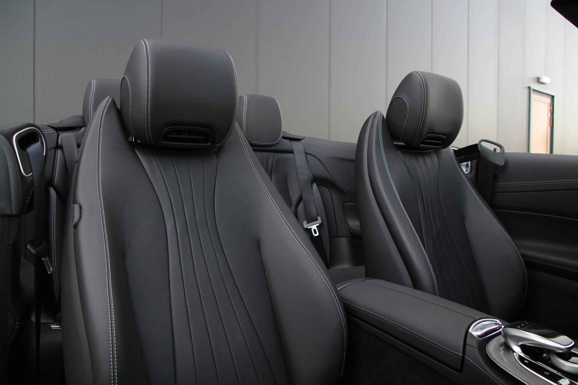 Mercedes-Benz E-klasse Cabrio 200 | AMG | Burmester | Airscarf | Mulitbeam | Sfeerverl - 13/52