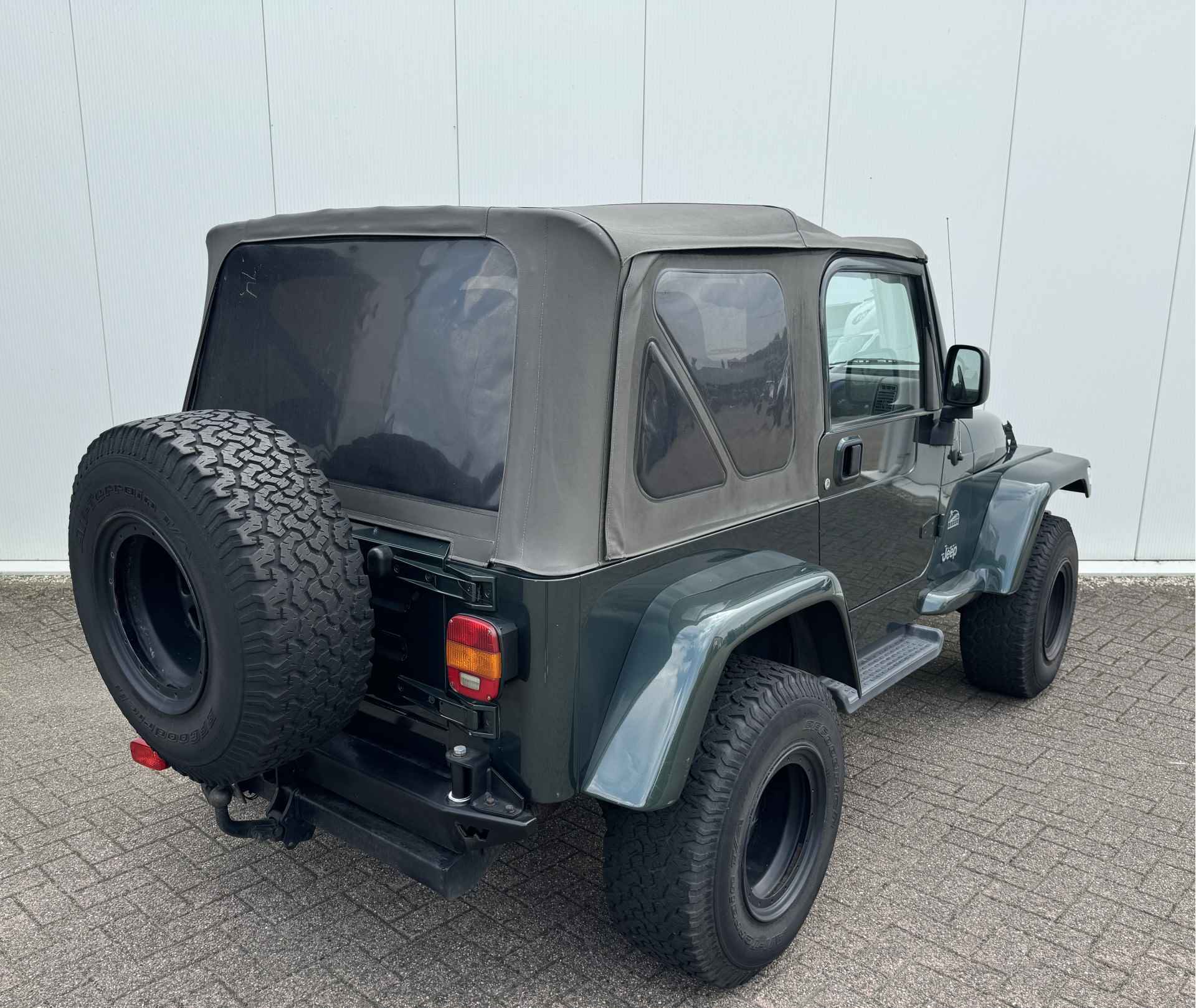 Jeep Wrangler 4.0i soft top Sahara AIRCO !!! YOUNGTIMER !!! - 3/10