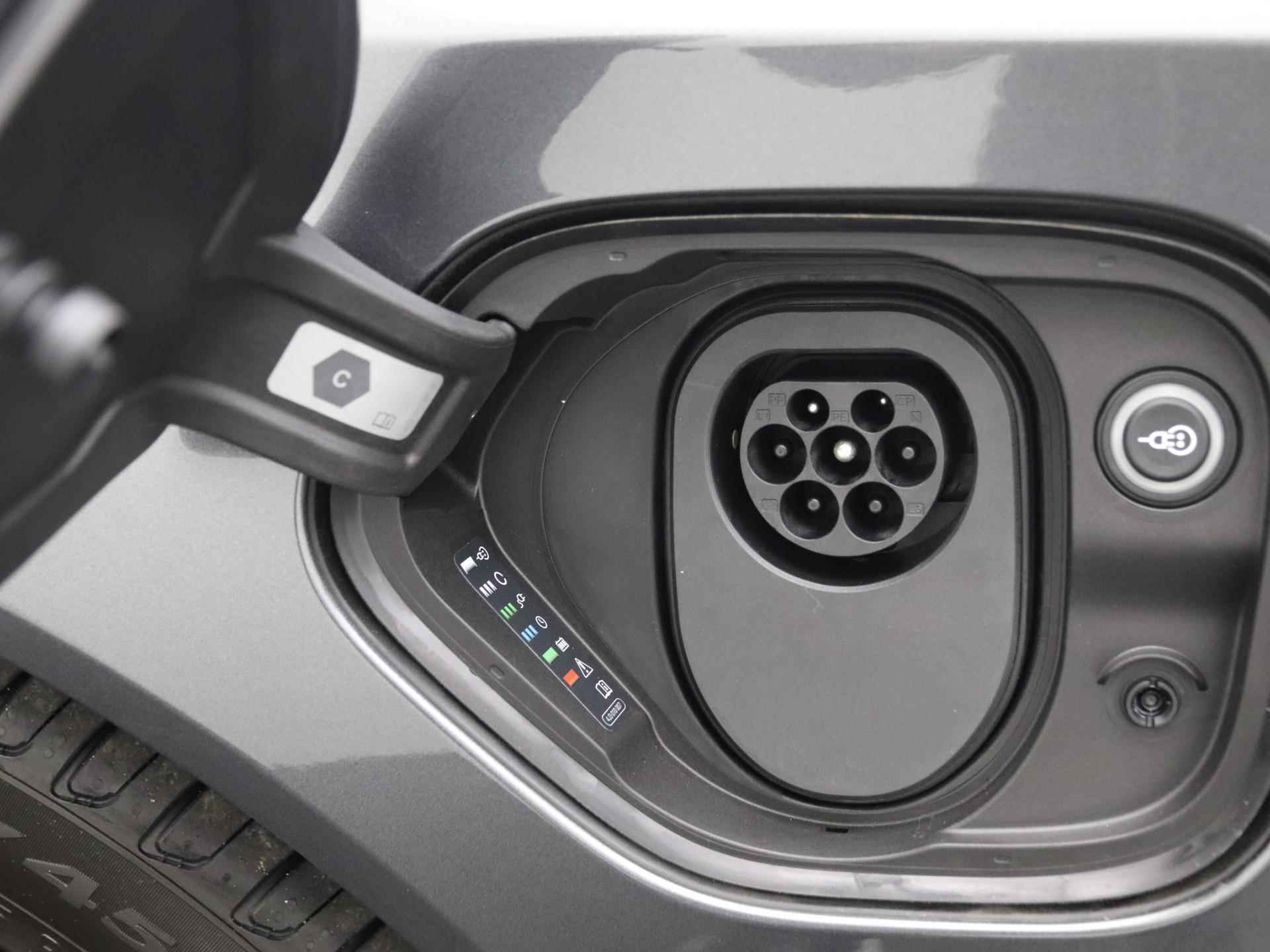 Audi e-tron GT GT 93 kWh/476PK · Matrix led koplampen · Head-up display · S Line exterieur - 33/39