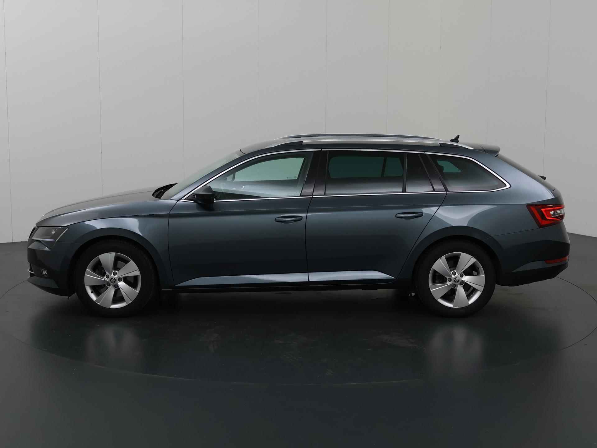 Skoda Superb Combi 1.4 TSI ACT Ambition Business | Trekhaak | Navigatie | Climate Control | bluetooth | Cruise Control | - 6/40