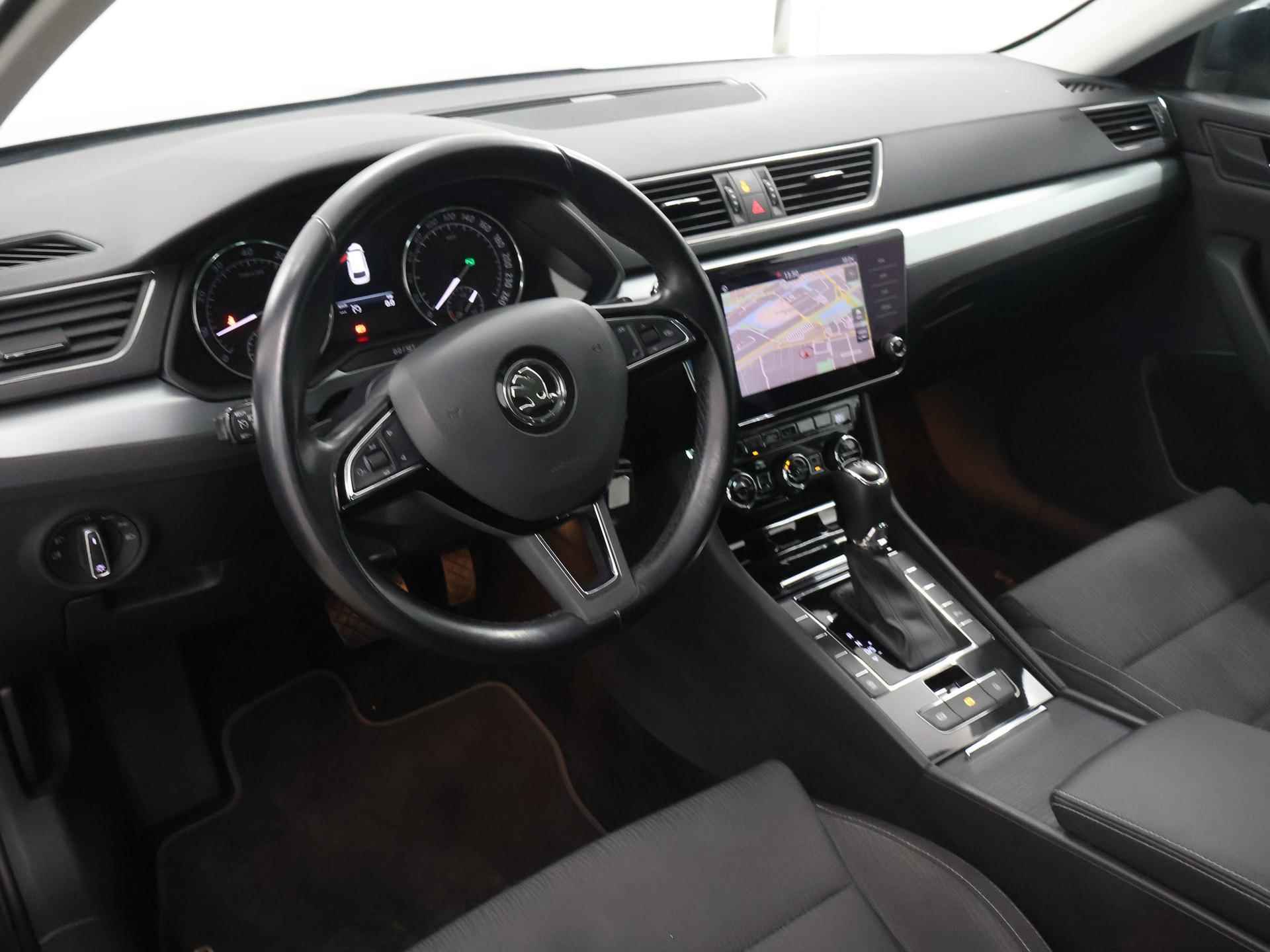 Skoda Superb Combi 1.4 TSI ACT Ambition Business | Trekhaak | Navigatie | Climate Control | bluetooth | Cruise Control | - 8/40