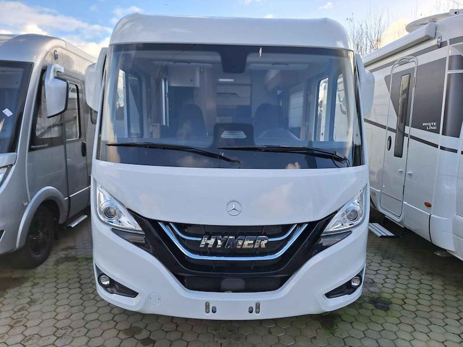 Hymer BMC-I 600 WhiteLine  - 2025 - 9G AUTOMAAT - 3/25