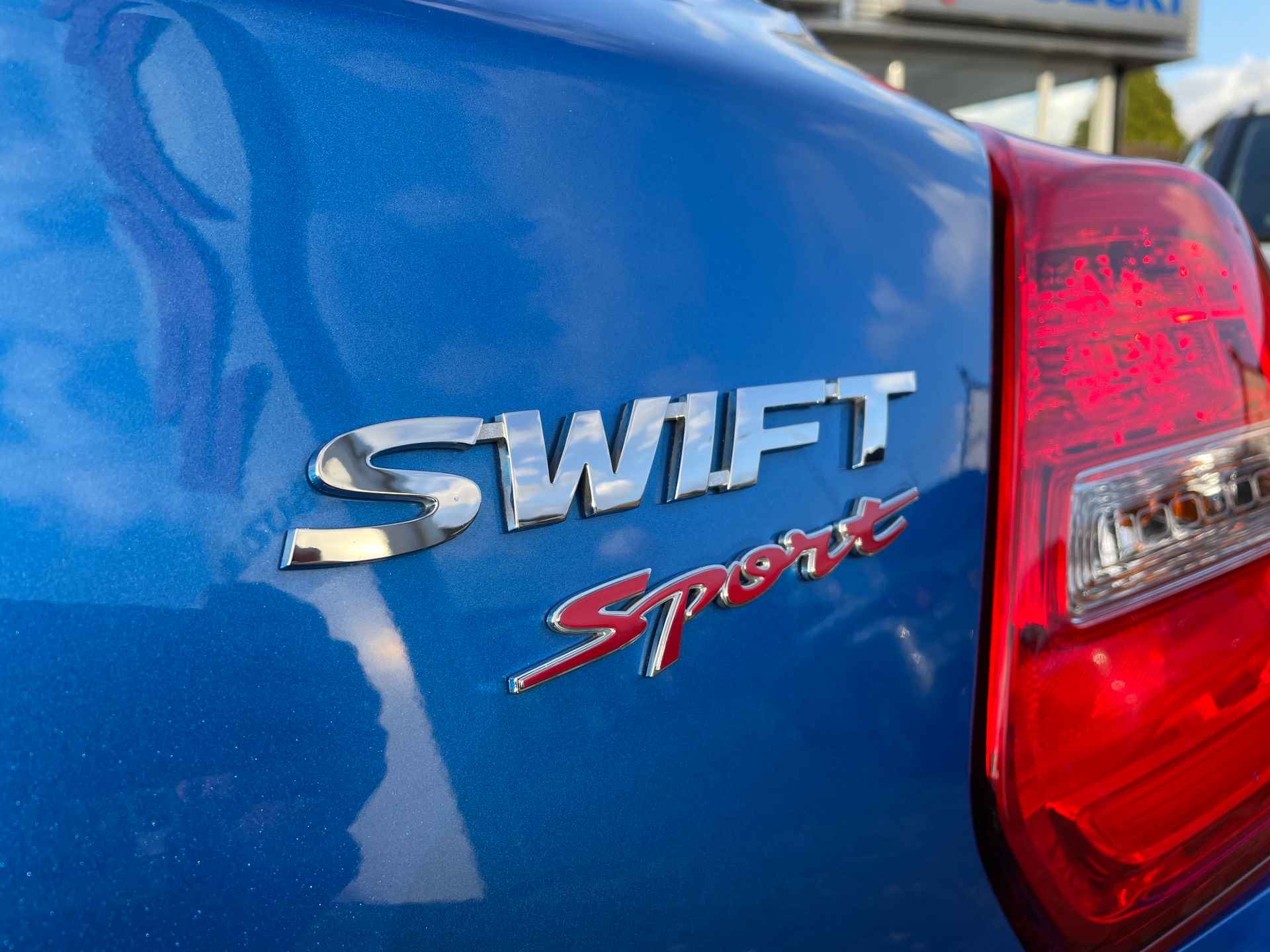 SUZUKI Swift 1.4 Boosterjet 129pk Smart Hybrid Sport - 42/47